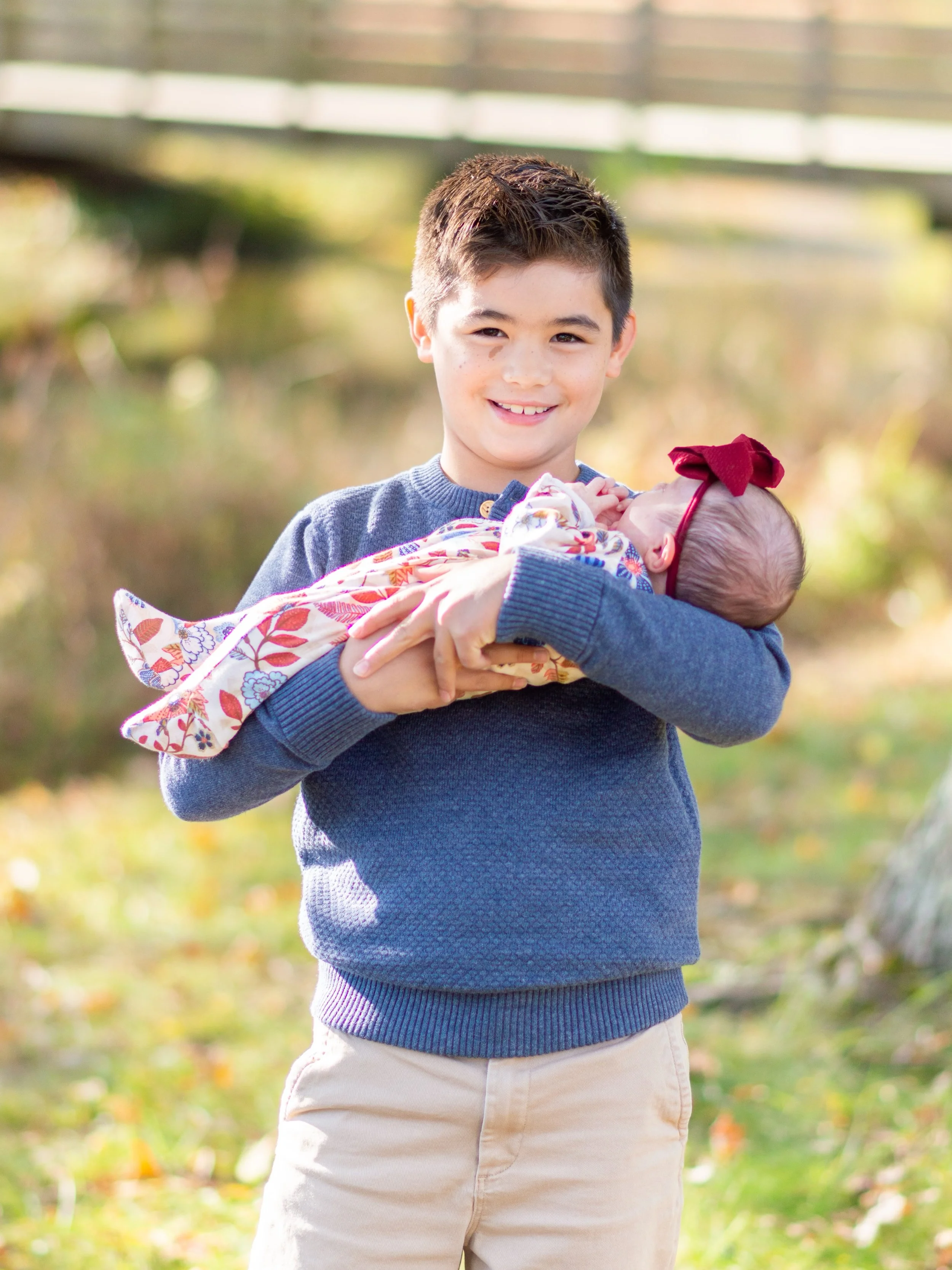 Are you ready Omaha? Fall photos are here, and I&rsquo;m opening a NEW date and location!

There&rsquo;s something about fall family photos that I just can&rsquo;t get enough of. The warm colors, little in-between moments, kids being kids, and that c