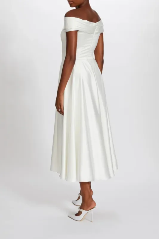 img08348_800w.webp