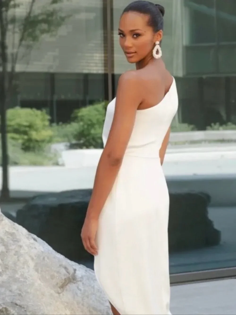 l_wp_69df7477e9c77dce00051bc0.webp