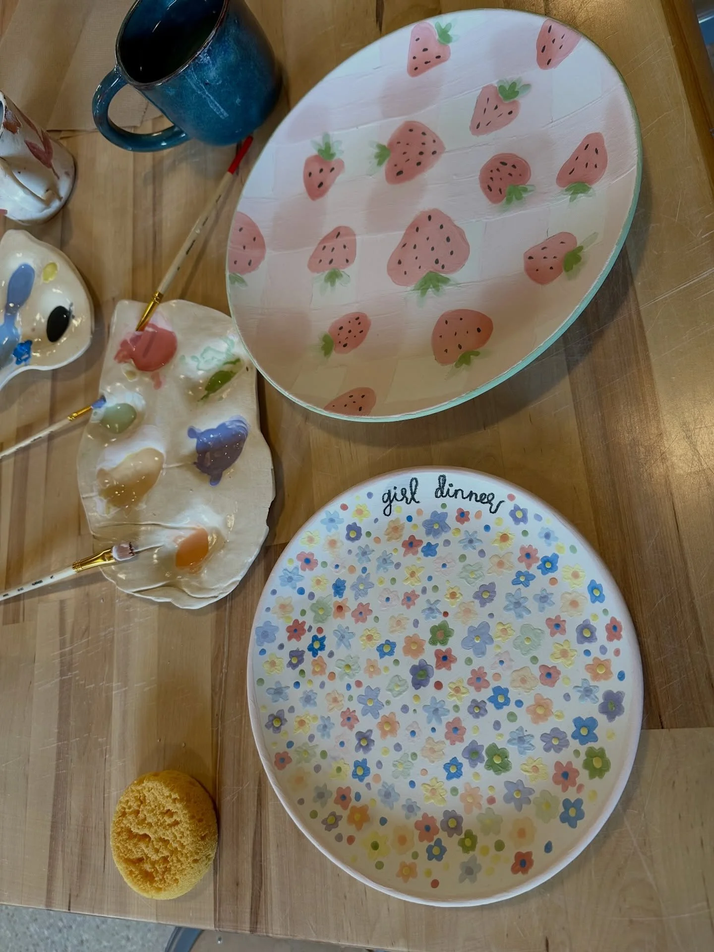 Just the cutest Paint-Your-Own plates decorated today! We can&rsquo;t wait to see them out of the glaze kiln.

We&rsquo;re open 12-4 pm on Sundays as well :) 

#rosespotterystudio #washburnwi #communitypotterystudio