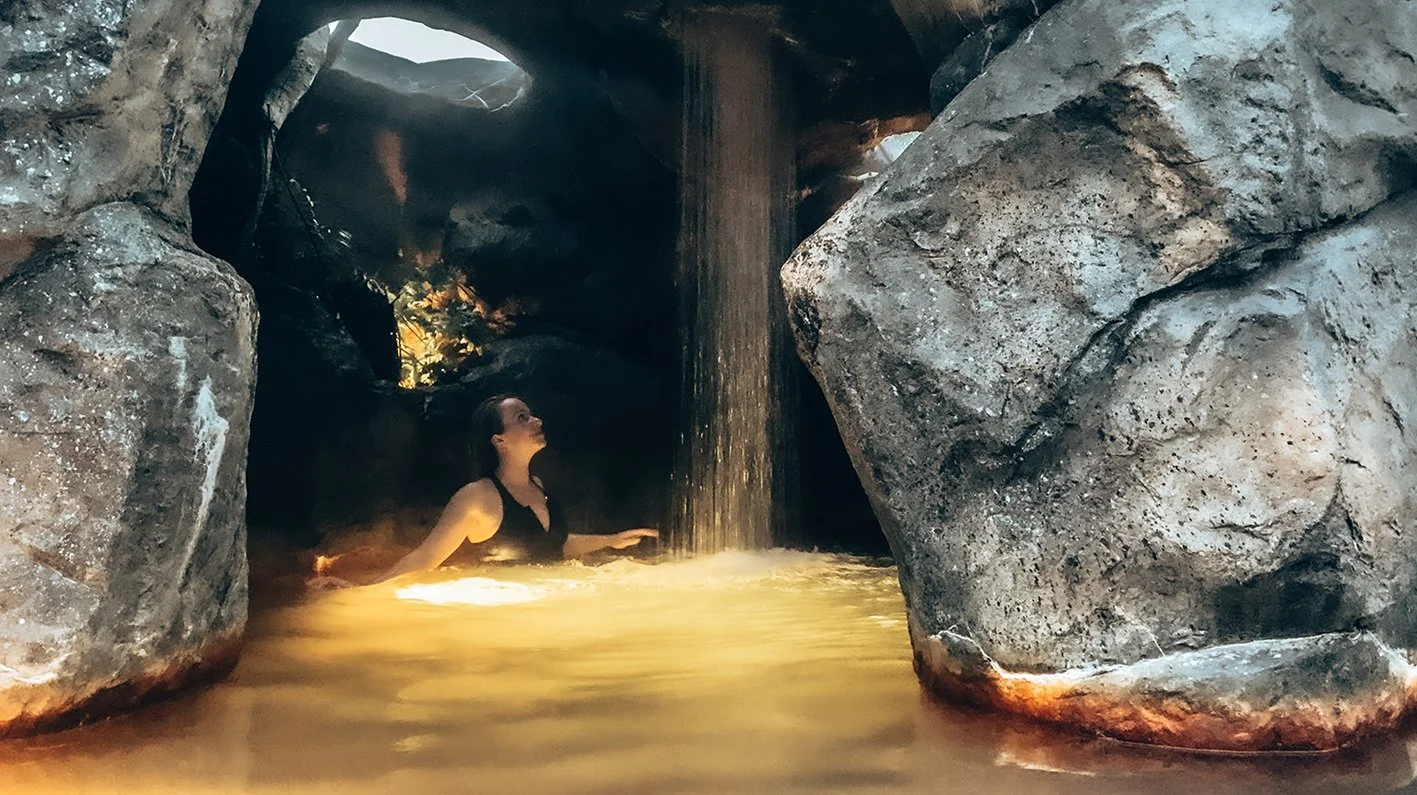 Deep Blue Hot Springs — Bathing Australia