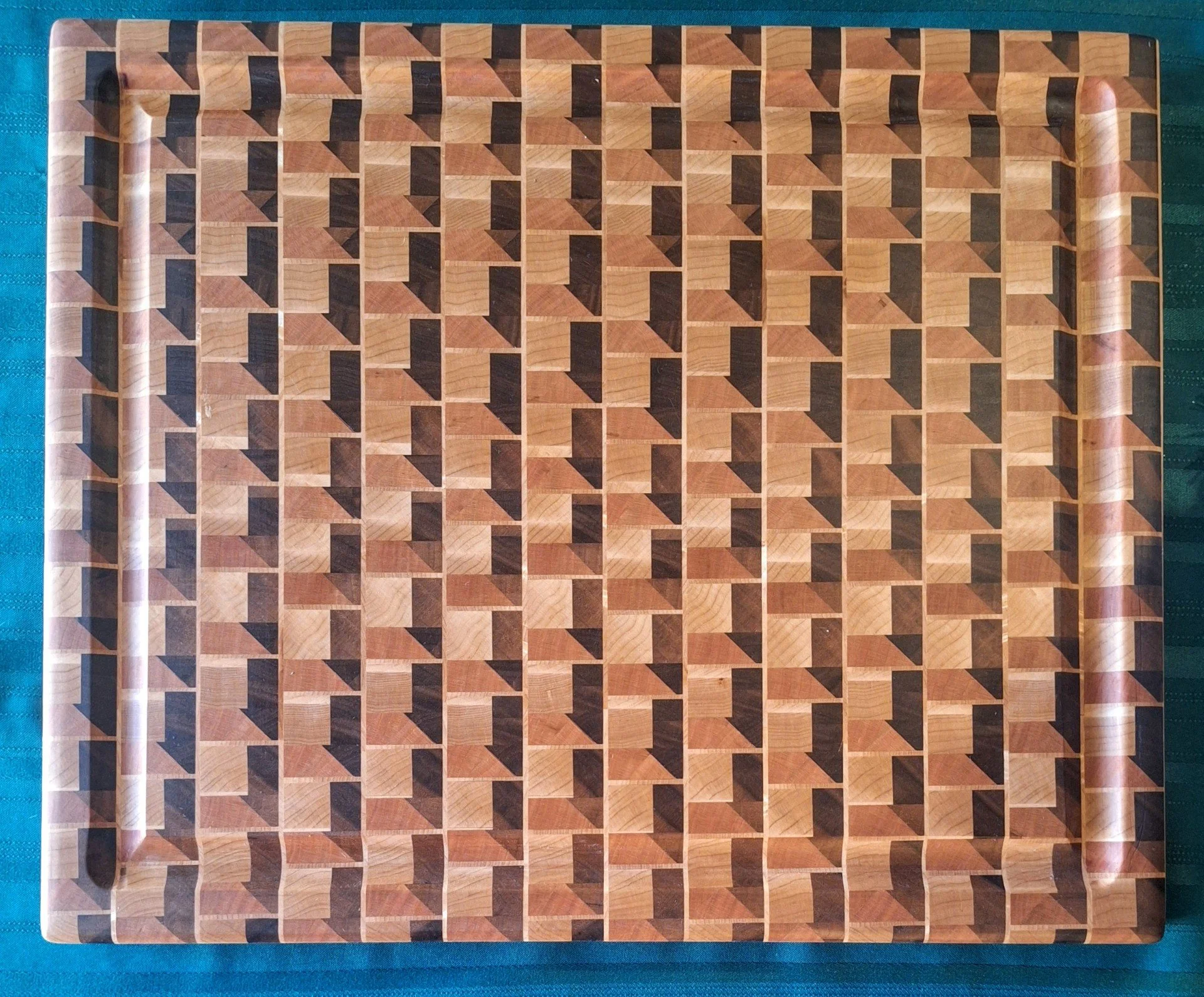 End Grain vs. Edge Grain