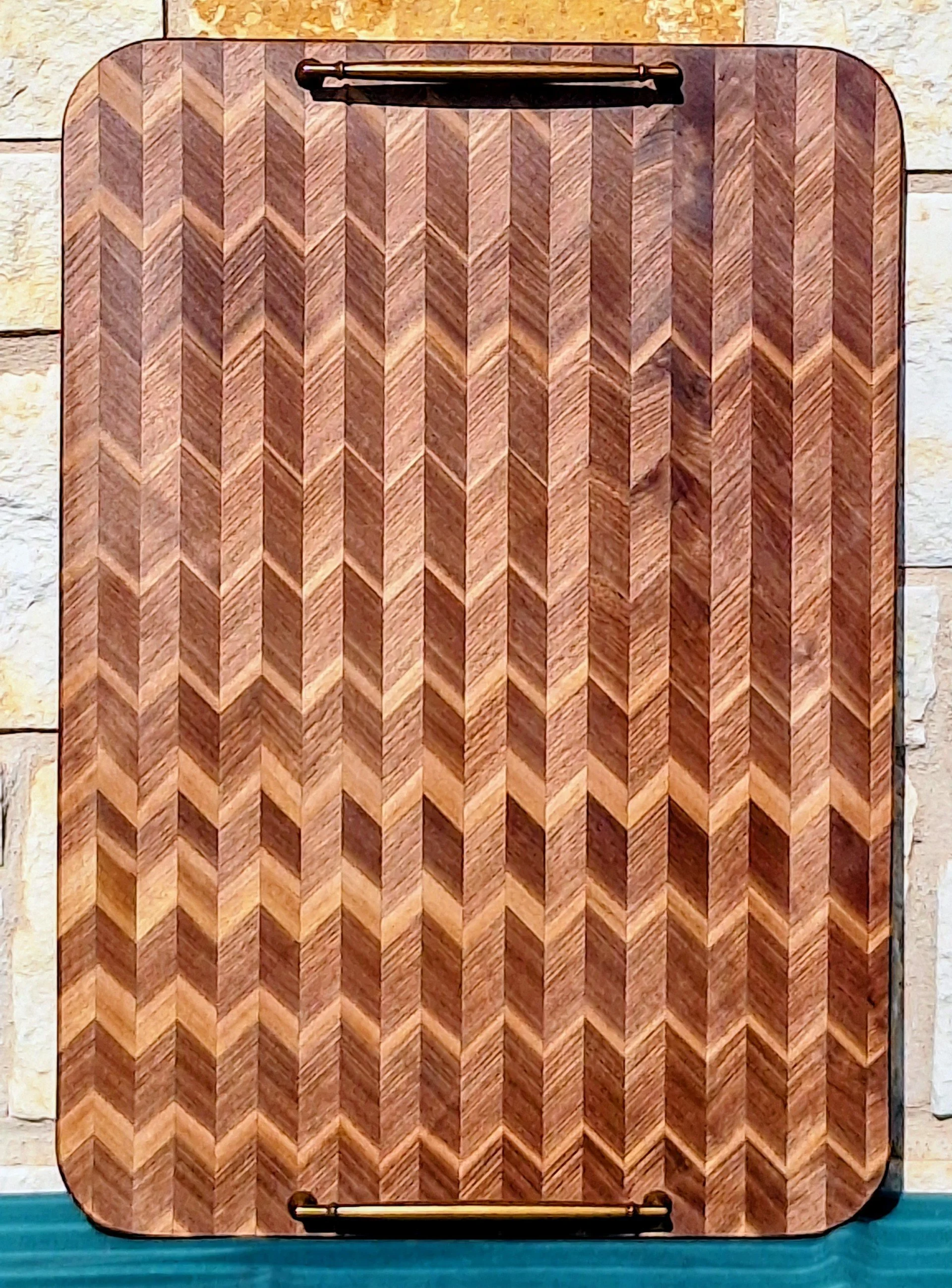 walnutchevron2.jpg