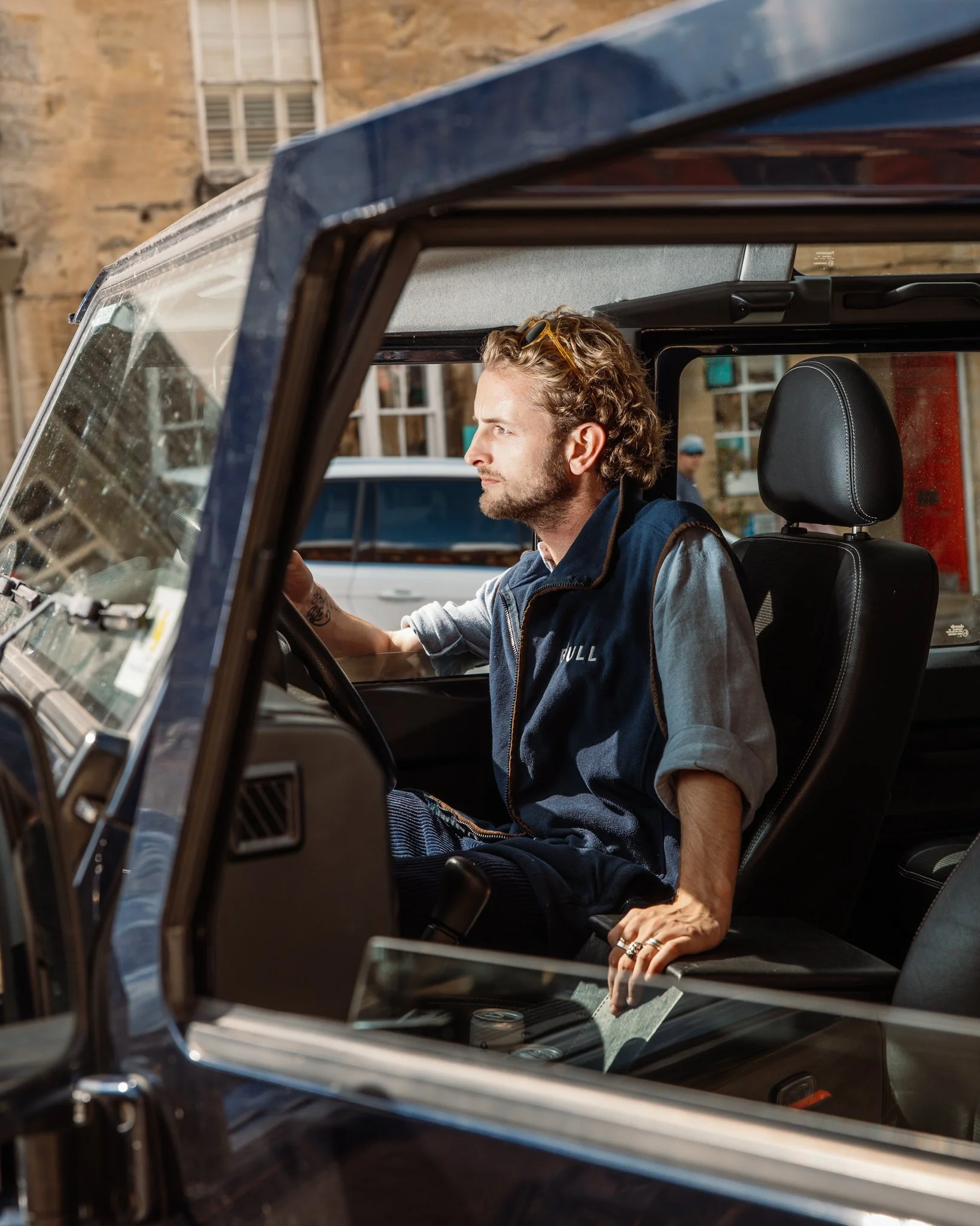 Bull Landrover 31 Jul-4 copy.jpg