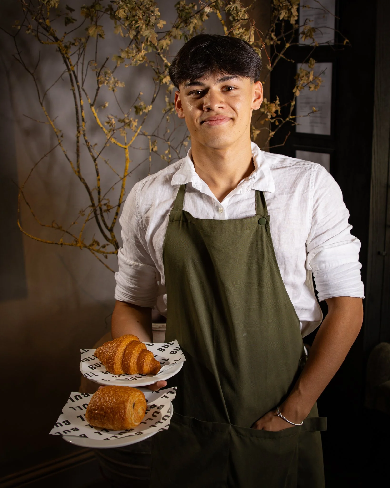 Portraits of the team-03 copy.jpg