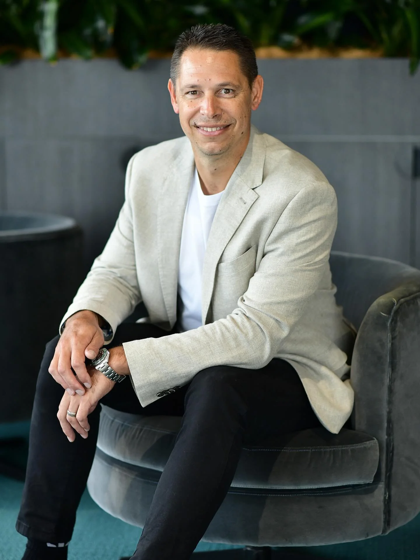 Relaxed portrait for an IT Co head in melbourne #business #businessportrait #portraitlocation #melbournebusinessportrait #melbournestaffphotography
