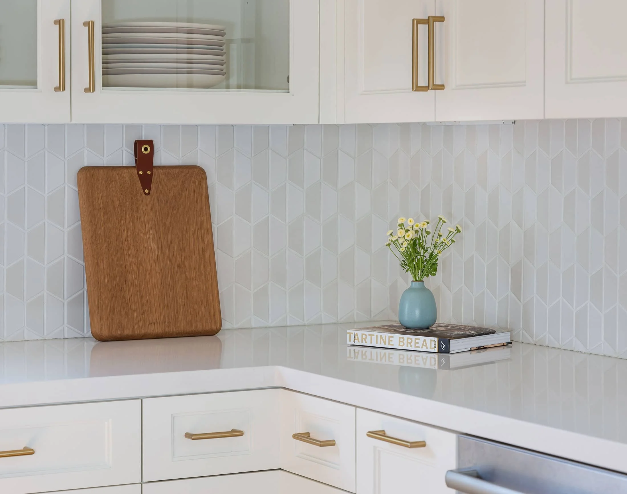 Classic With Artful Touches; Calming Atmosphere Kitchen Remodel by Custom Design & Construction project photo 7