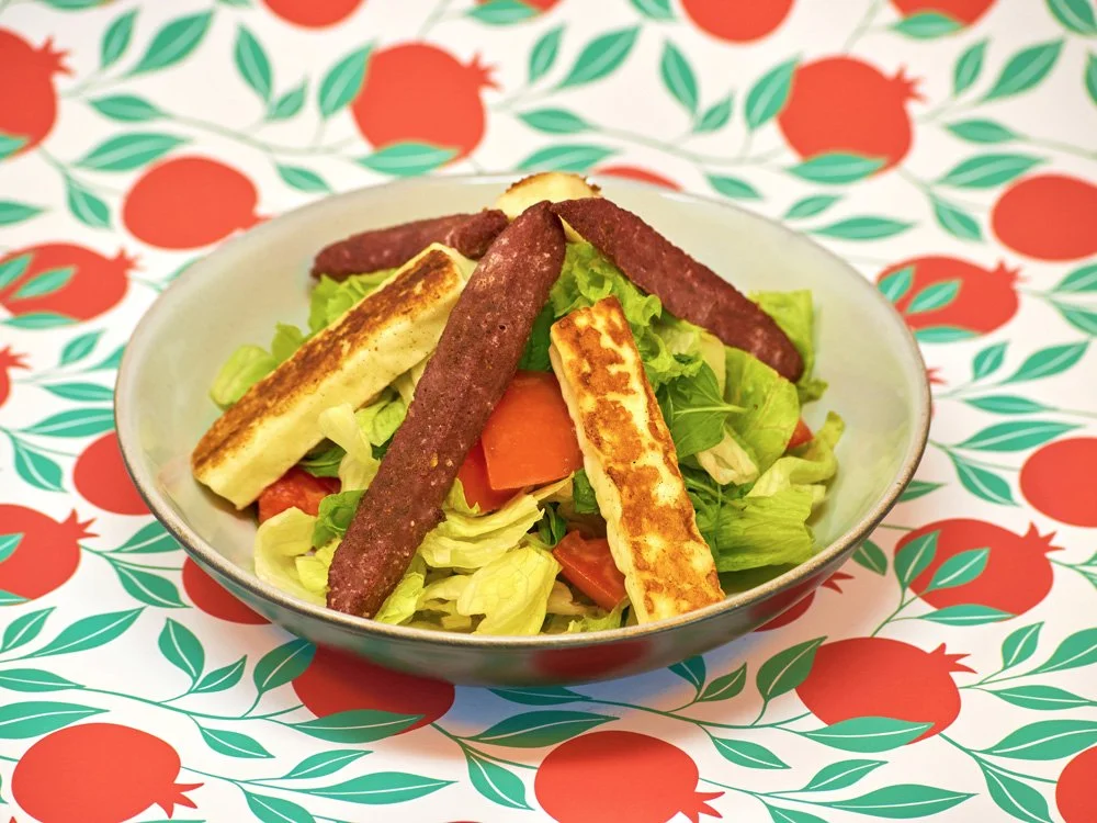 Halloumi soujouk salad