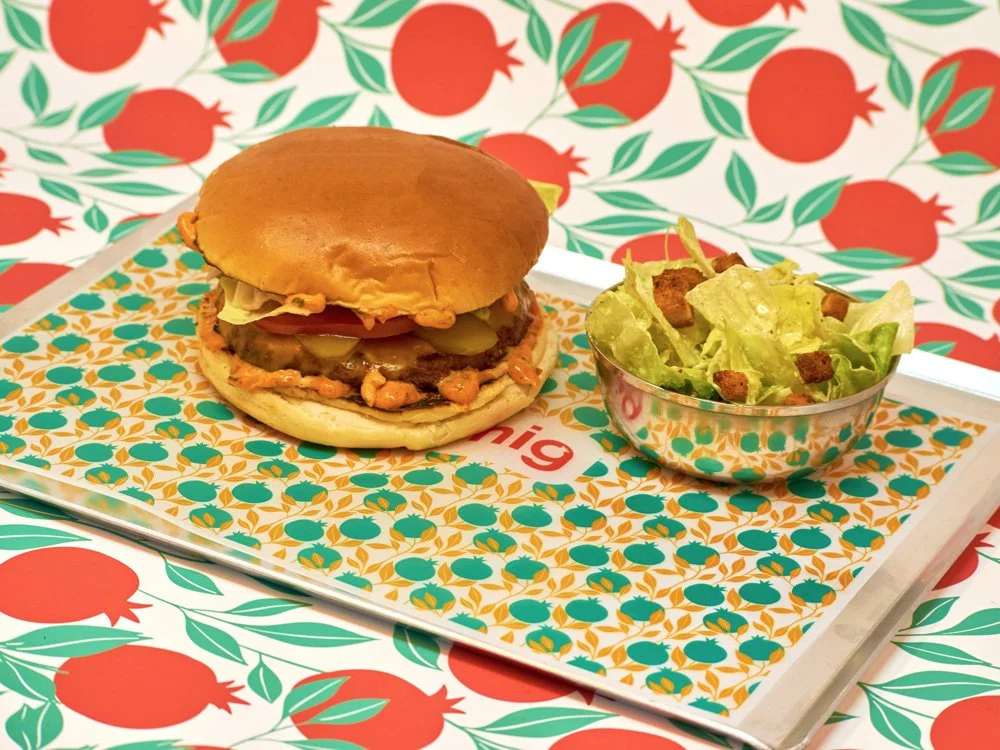 Batchig beef burger