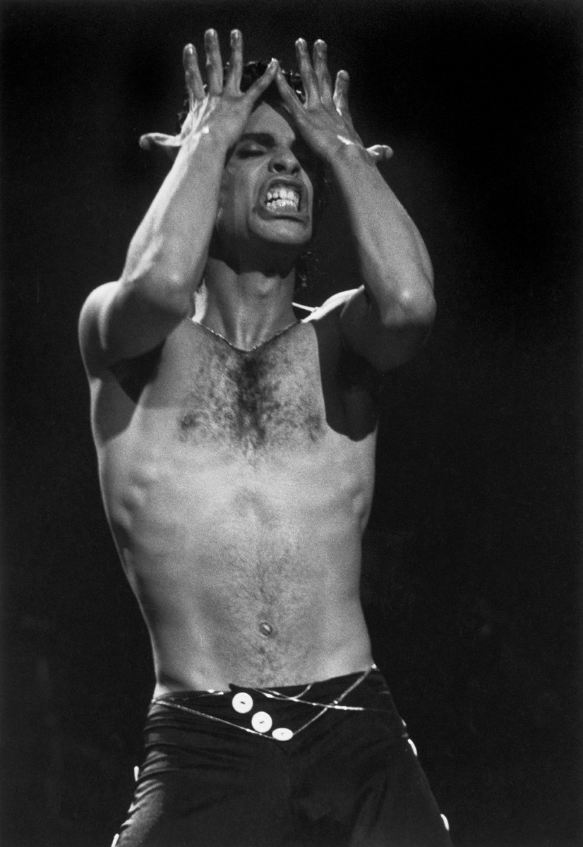 75302414 Lighter.jpg