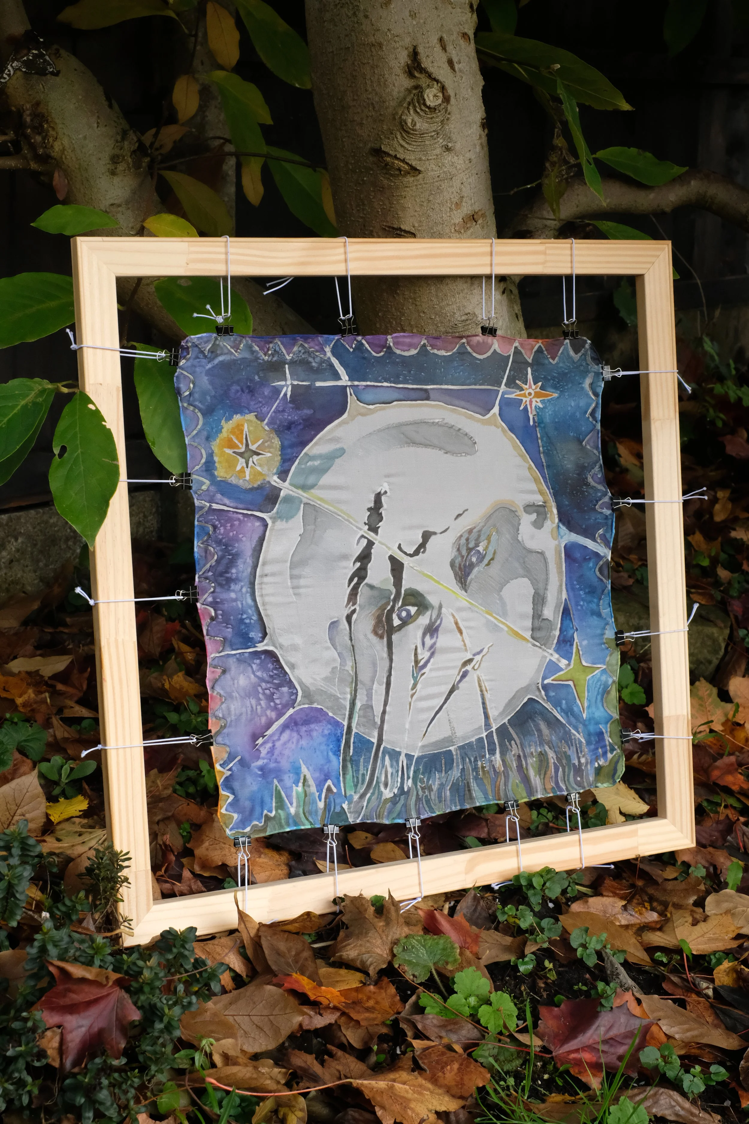 Harvest Moon,
45cm x 45cm,
Silk Paint on Silk