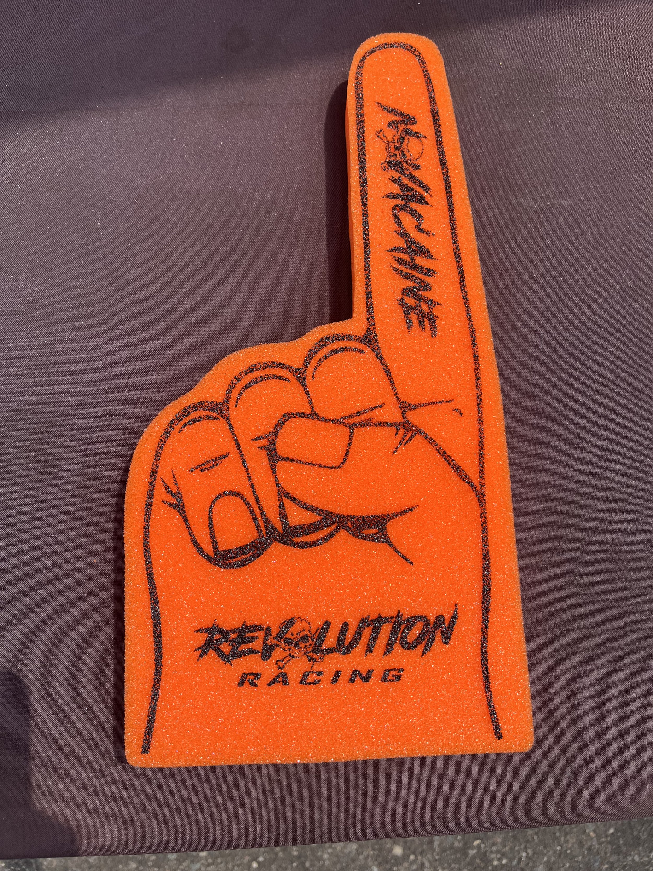 Revolution Racing Novacaine Foam Finger