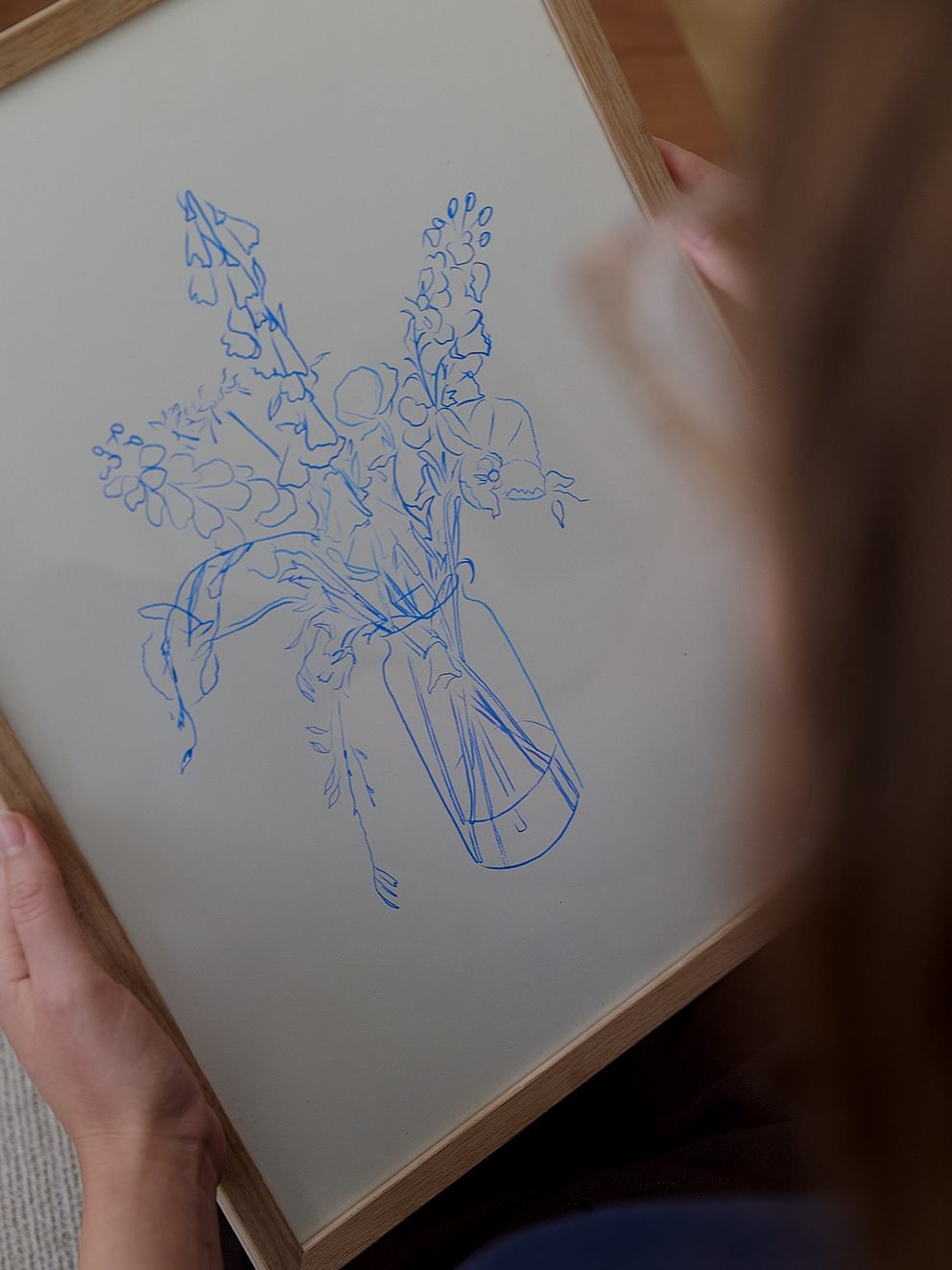 Chloe_Purpero_Johnson_Flower_Study_Lifestyle_Low_Res.jpeg