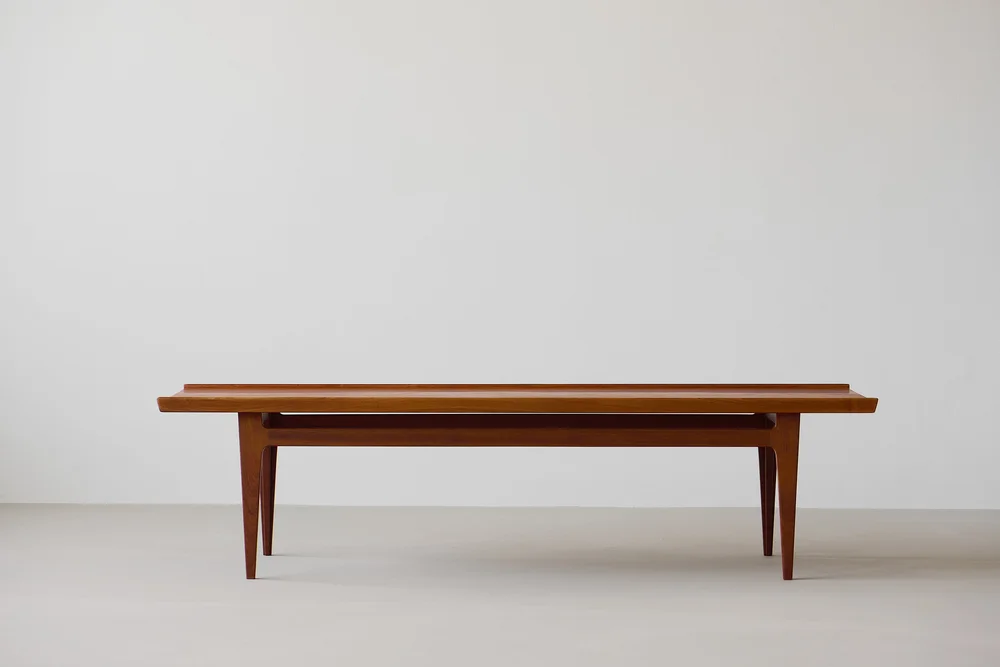 Finn Juhl 531/45 coffee table in solid teak - Noden | Original 
