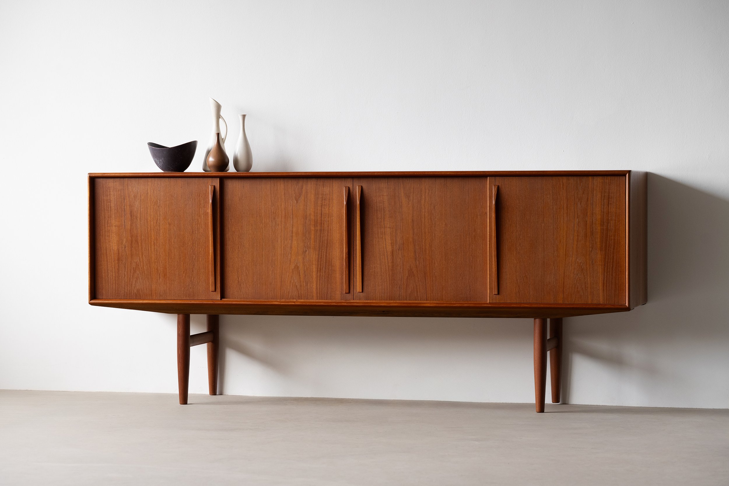 Kurt Østervig sideboard