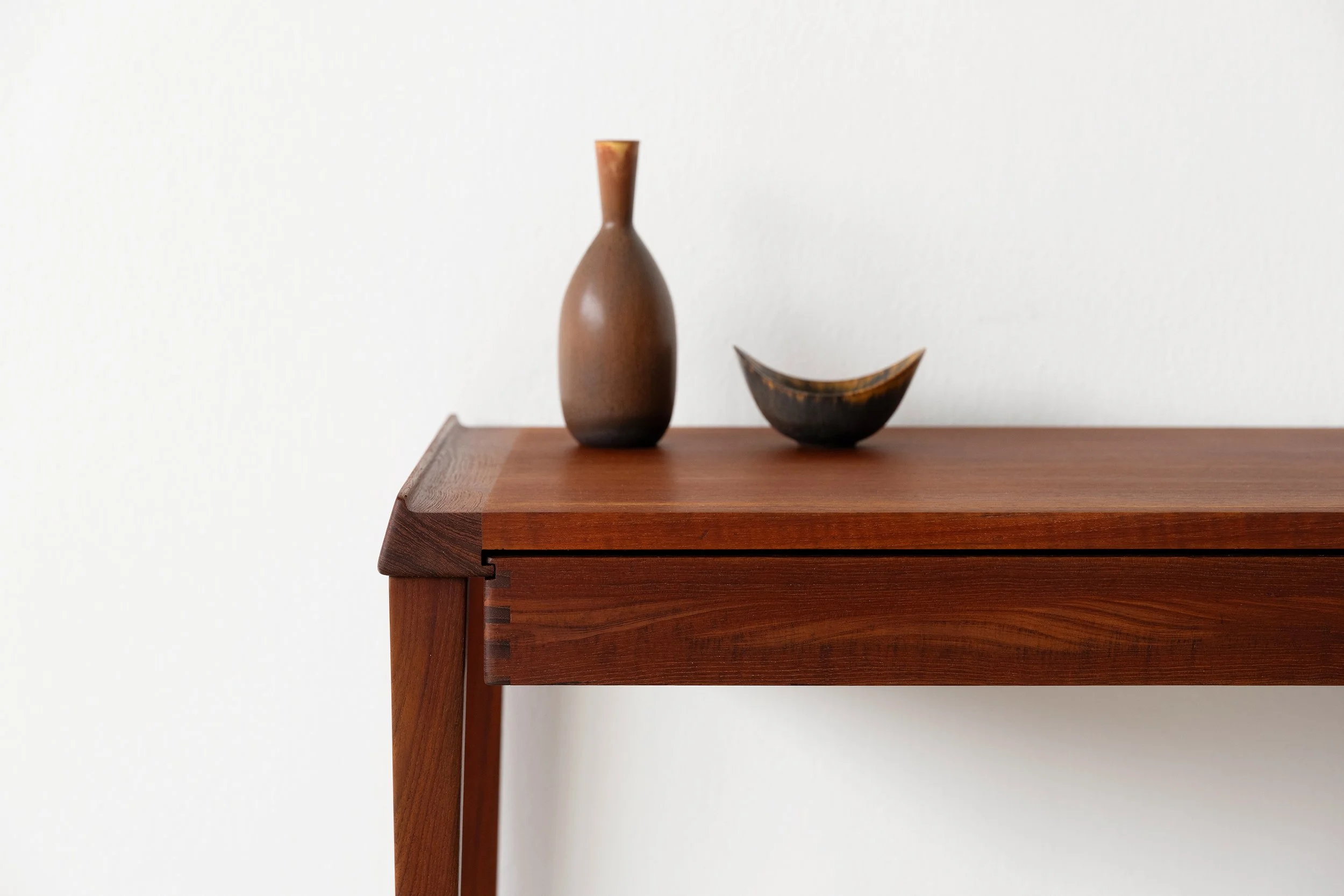 Knud Kristensen side table