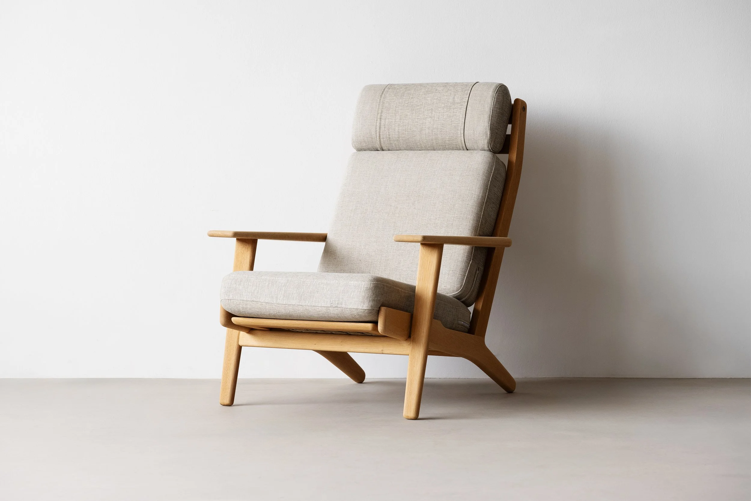 Hans J. Wegner GE290A chair