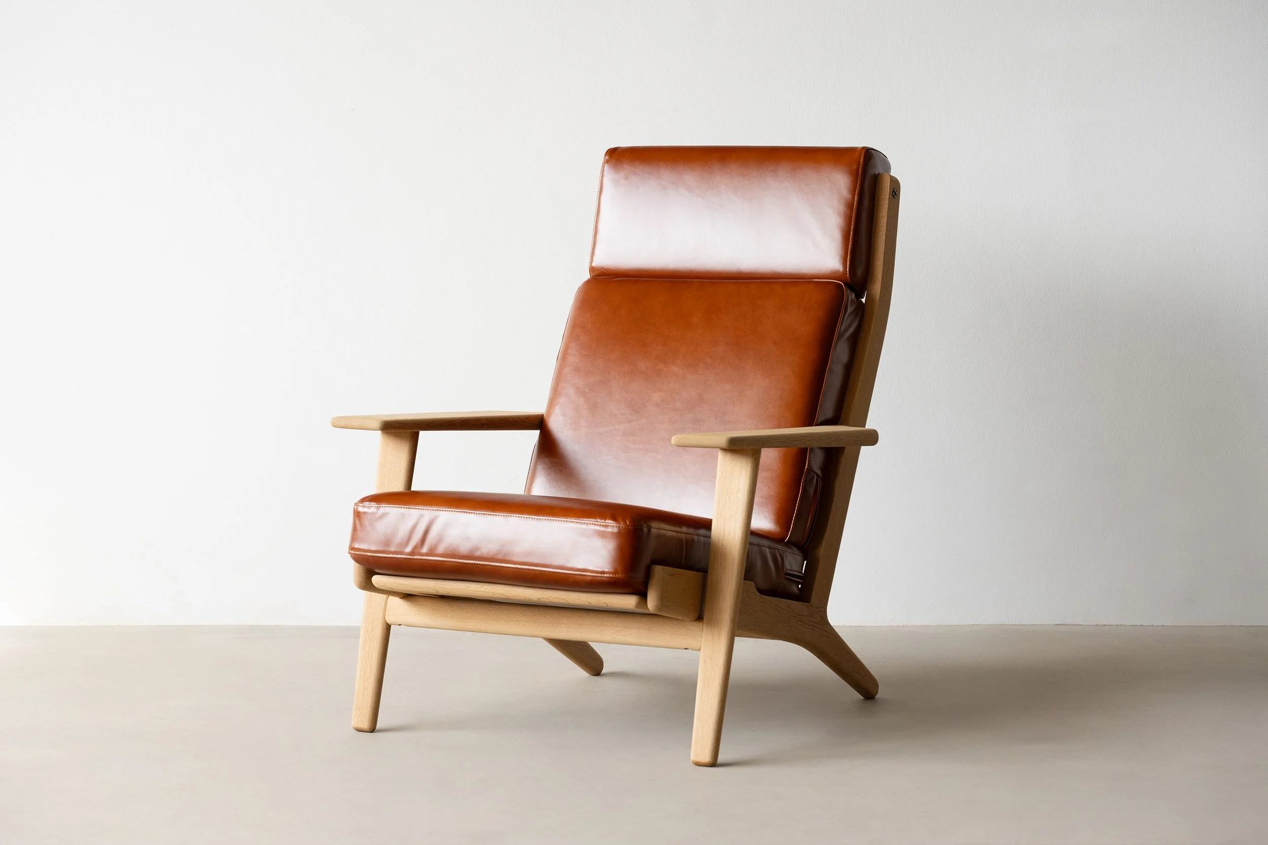 Sold - Hans J. Wegner GE290A highback chair