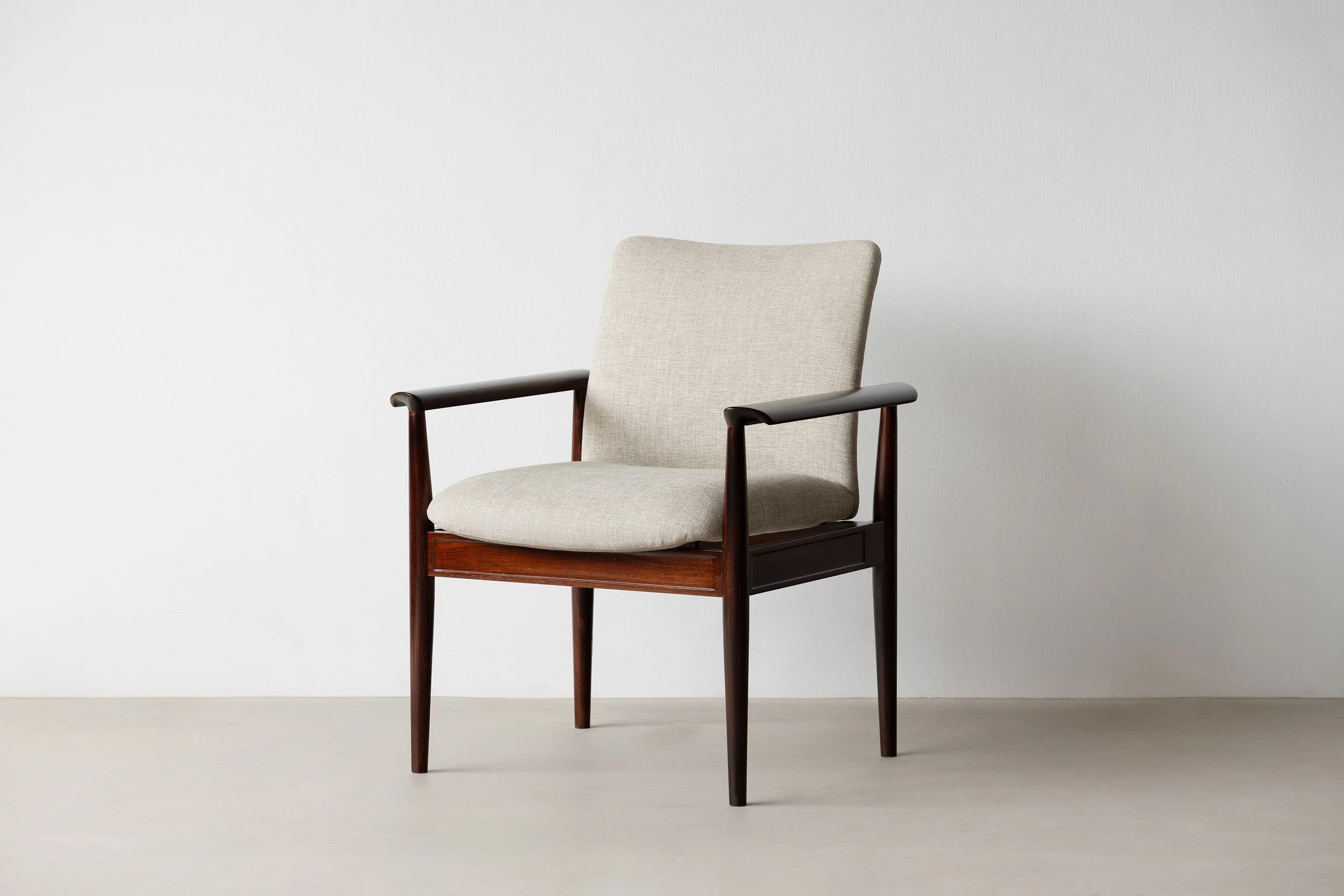 Finn Juhl "Diplomat" armchair