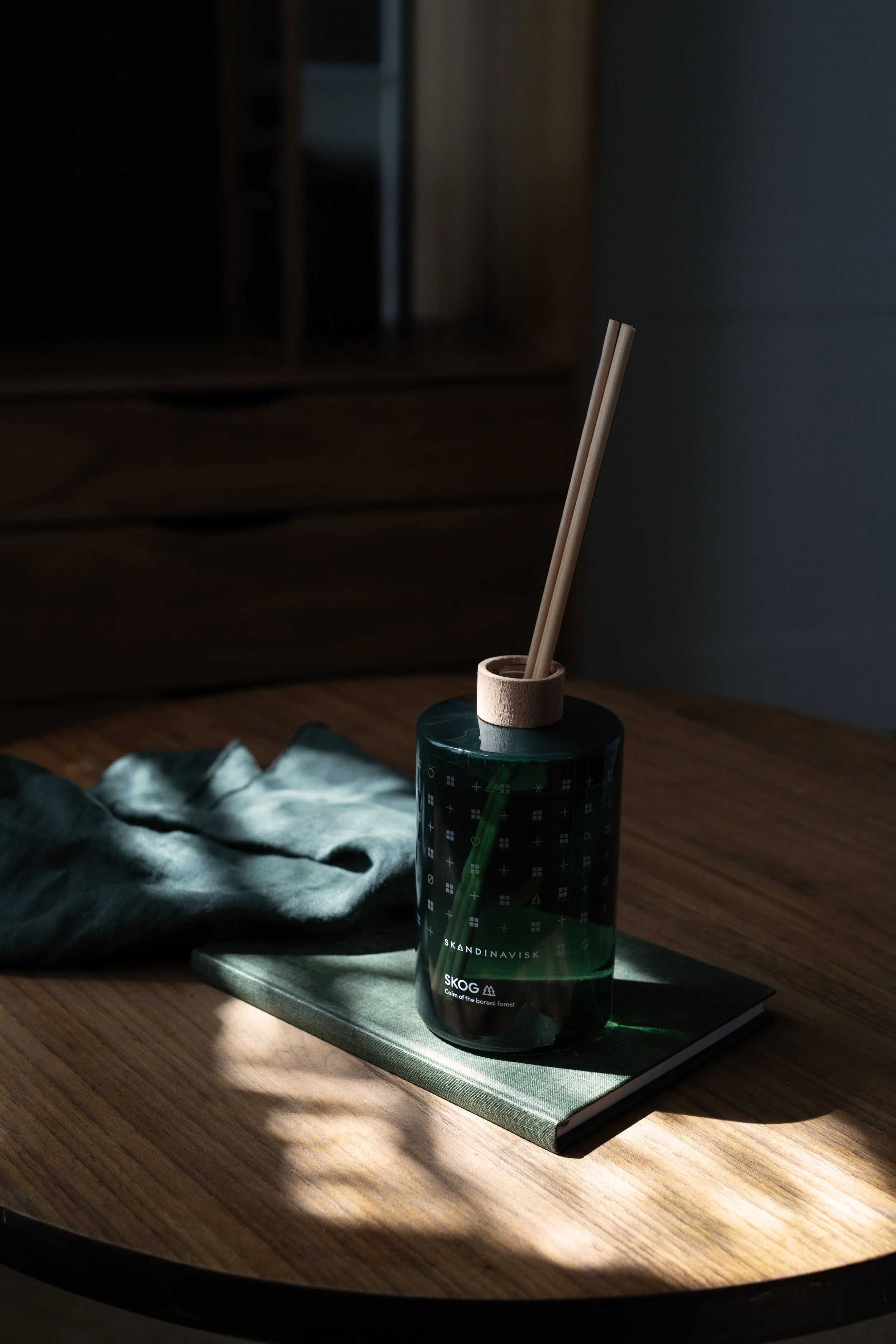 SK_AW25_SKOG_500mlScentDiffuser_Interior_01.jpg
