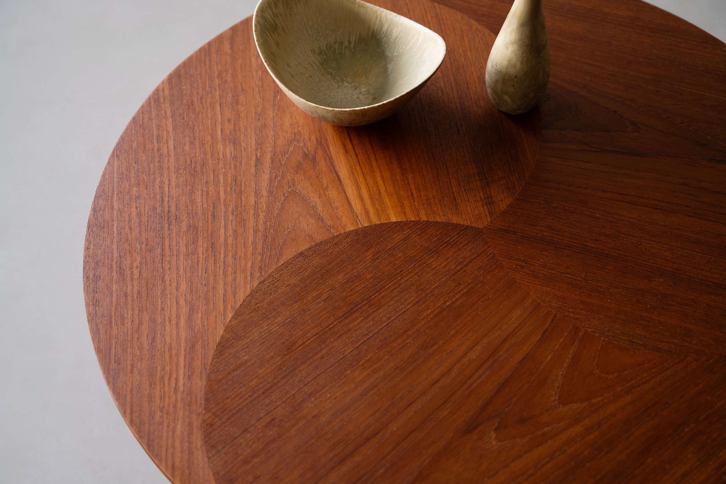Jørgen Aakjær Jørgensen Side Table