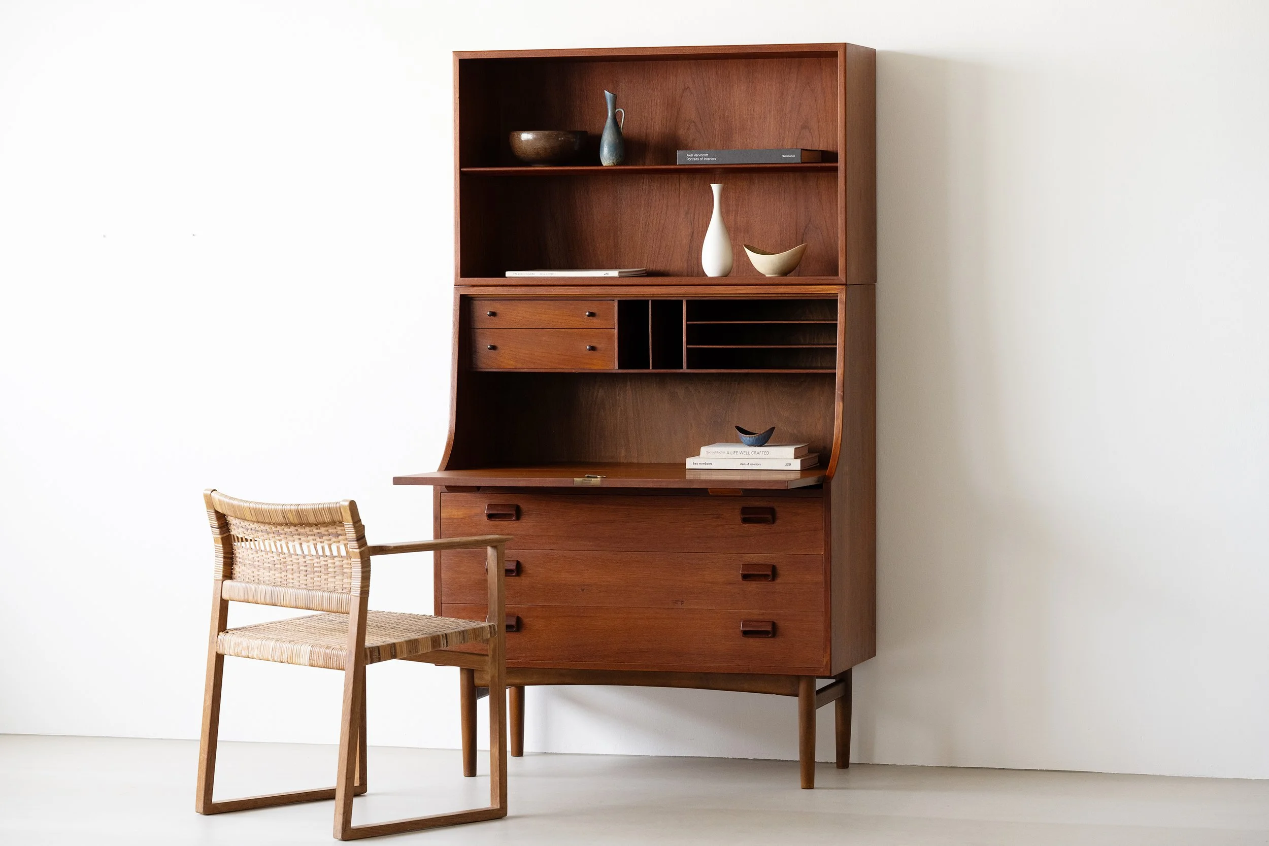 Børge Mogensen model 145 bureau