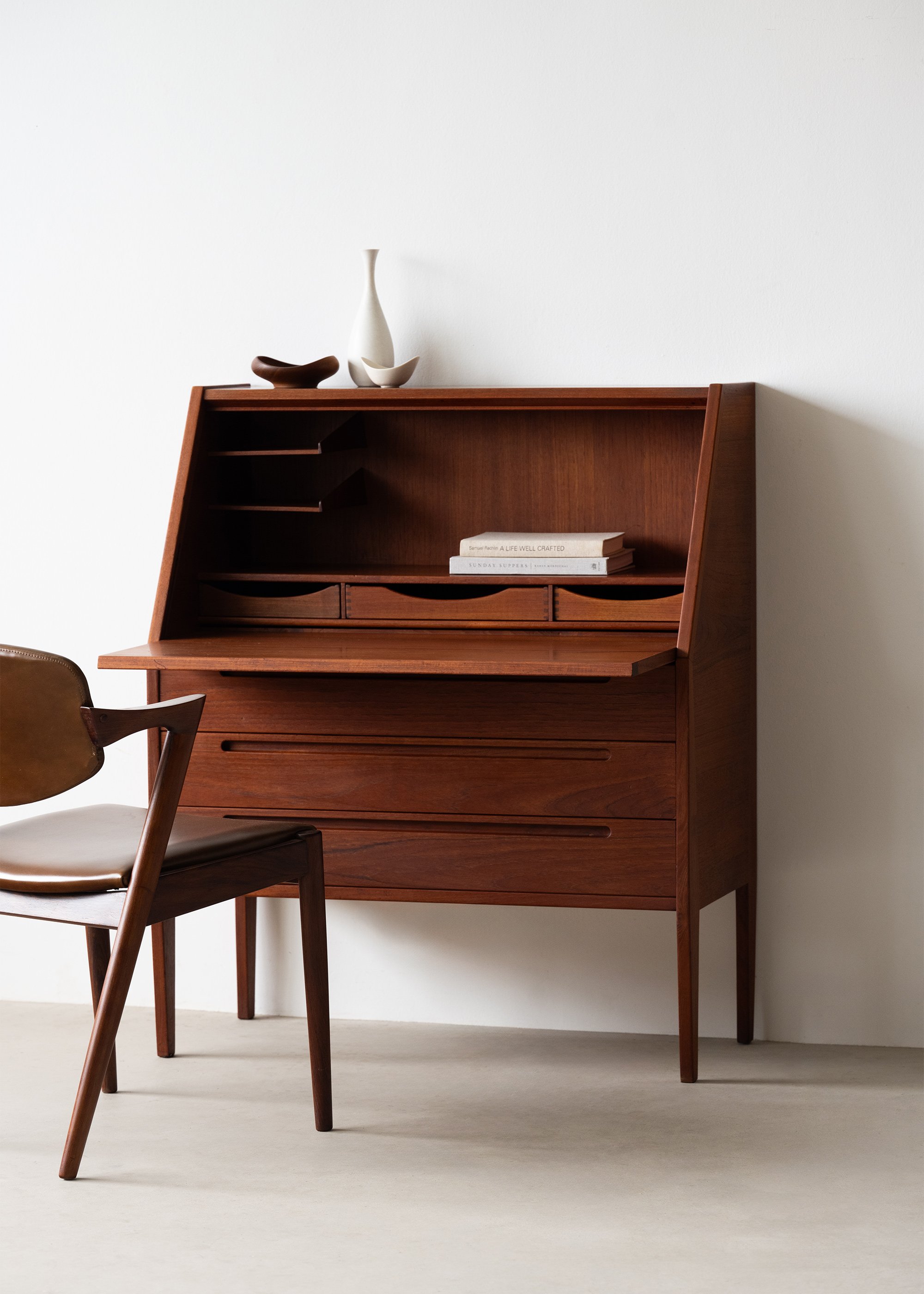 Sold - Kai Kristiansen bureau