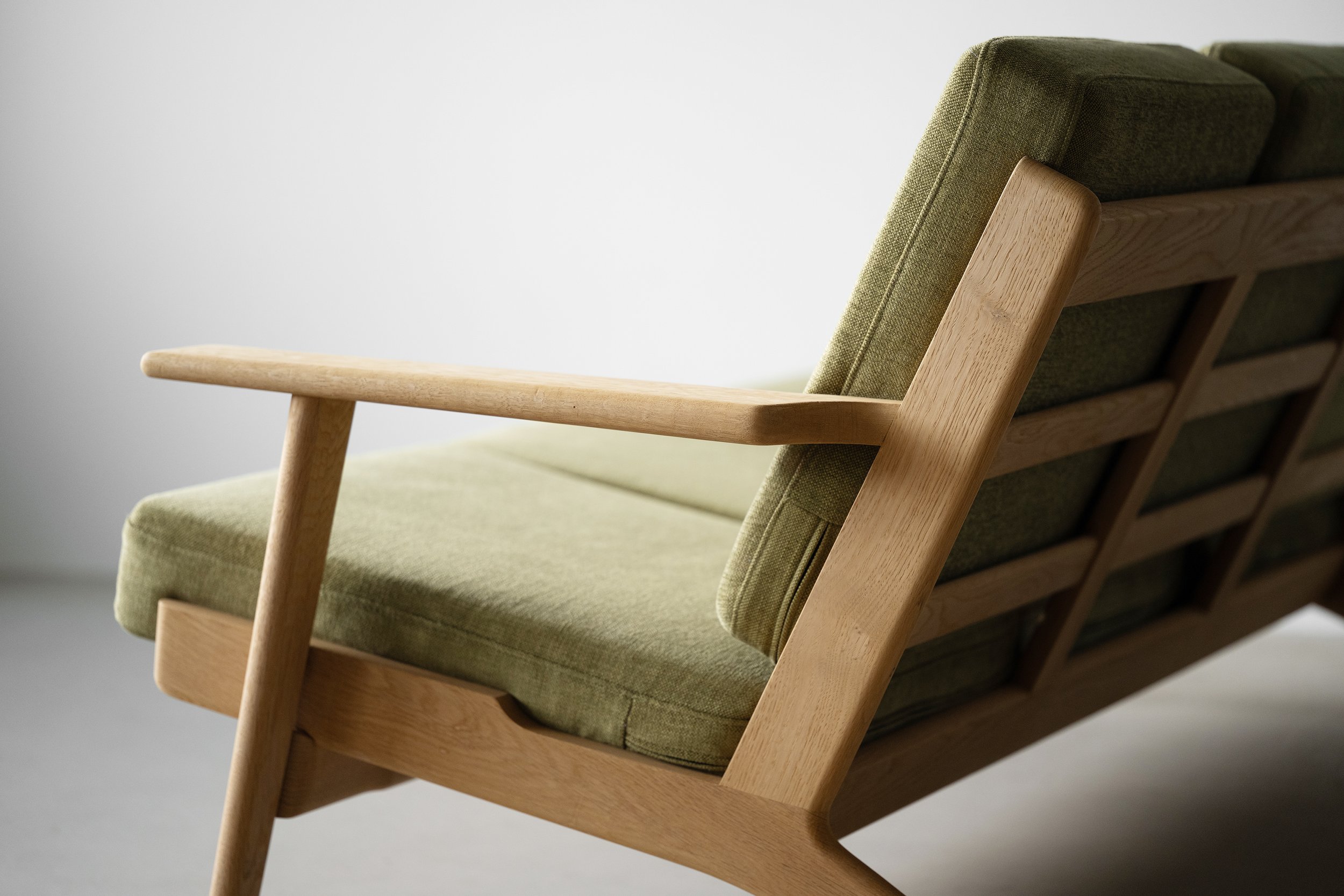 Hans J. Wegner GE290 sofa