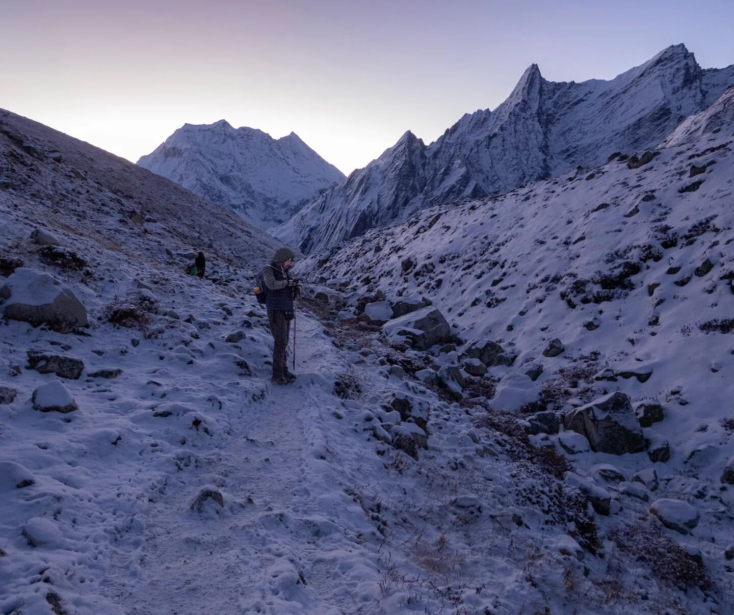 On day 28 we crossed Larke La pass (5100m) in a cold but most beautiful weather 🥶
.
.
.
.
.
.
.
#greathimalayatrail #ght #ght2023 #himalaya #manaslucircuit #larkela #larkelapass #hiking #nepal #lovenepal #highaltitude #mountains #mountainlove #adven