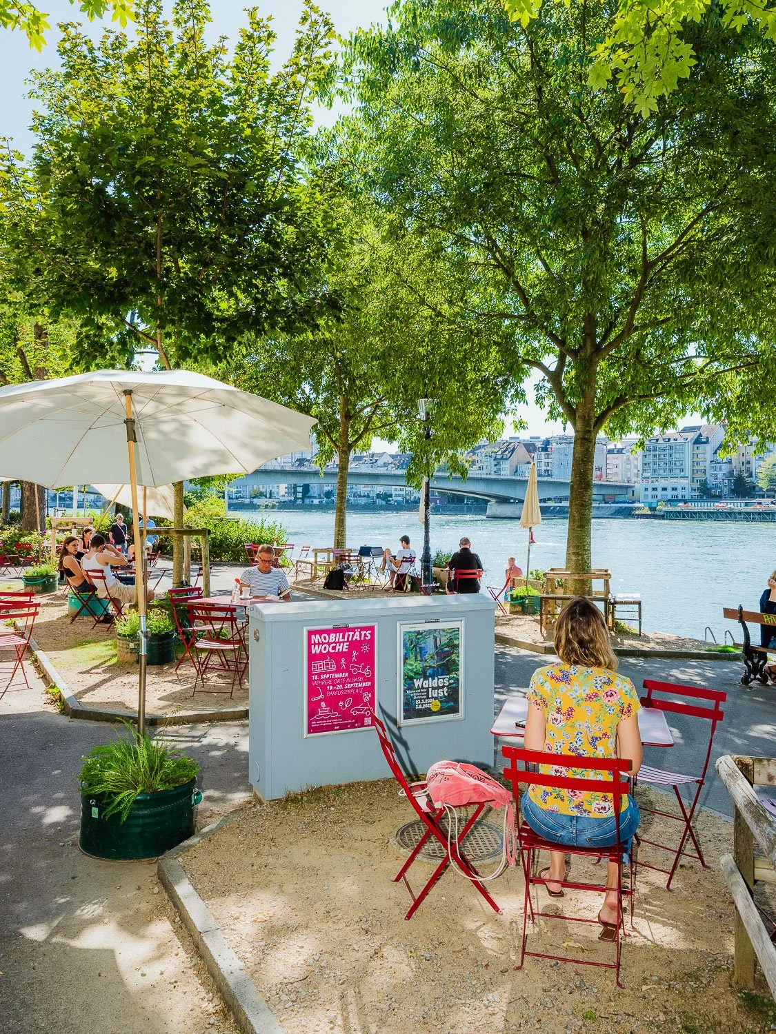 Kulturbox_Kulturwerbung_Fixstellen_Rhein Basel.jpg