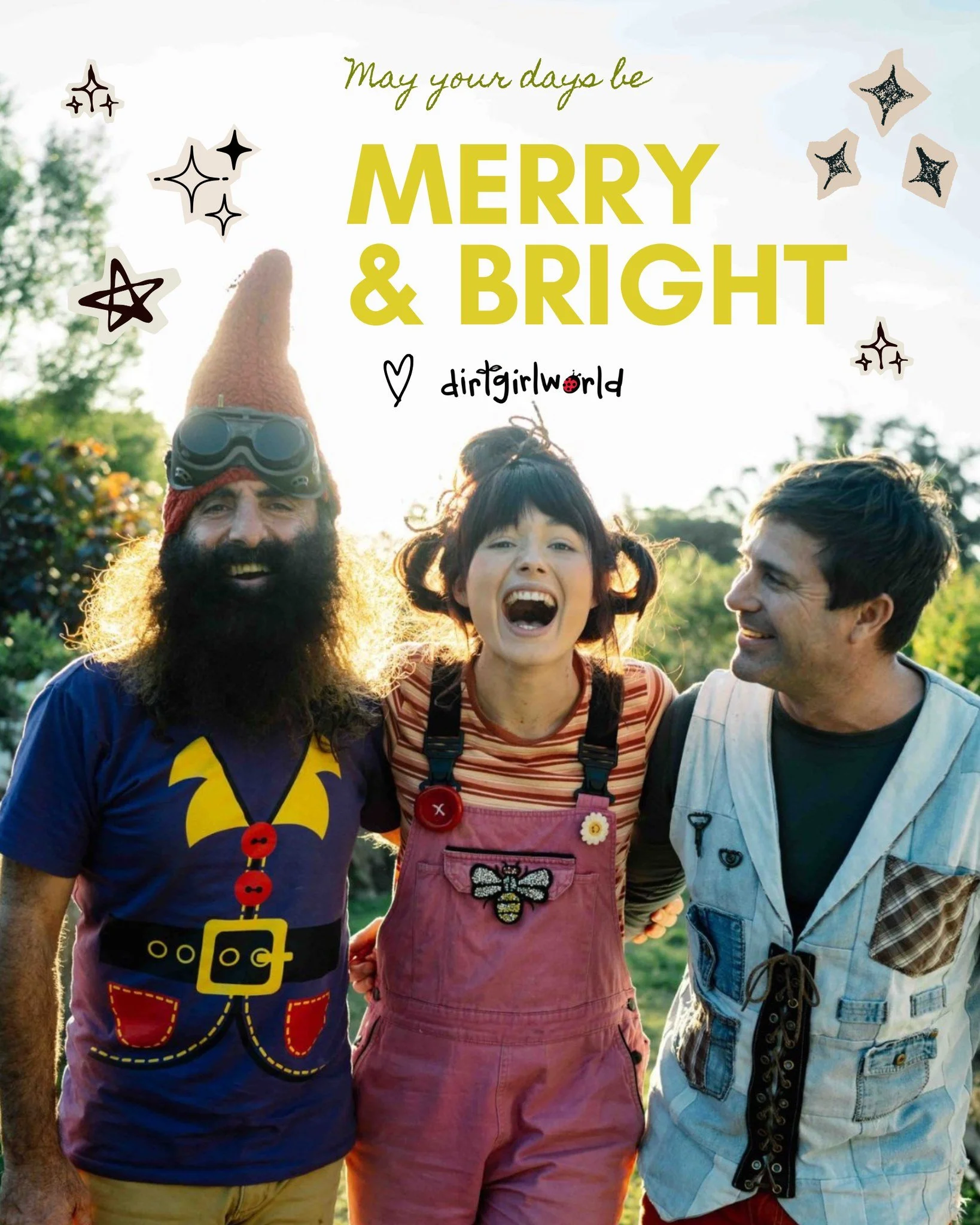 May your day be merry, green and a bit grubby 💚 Whether you're a christmas celebrating fam or a fam that celebrates other things this time of year - we're sending you love and joy ✨

From our heart to yours 
dirtgirlworld 🐞