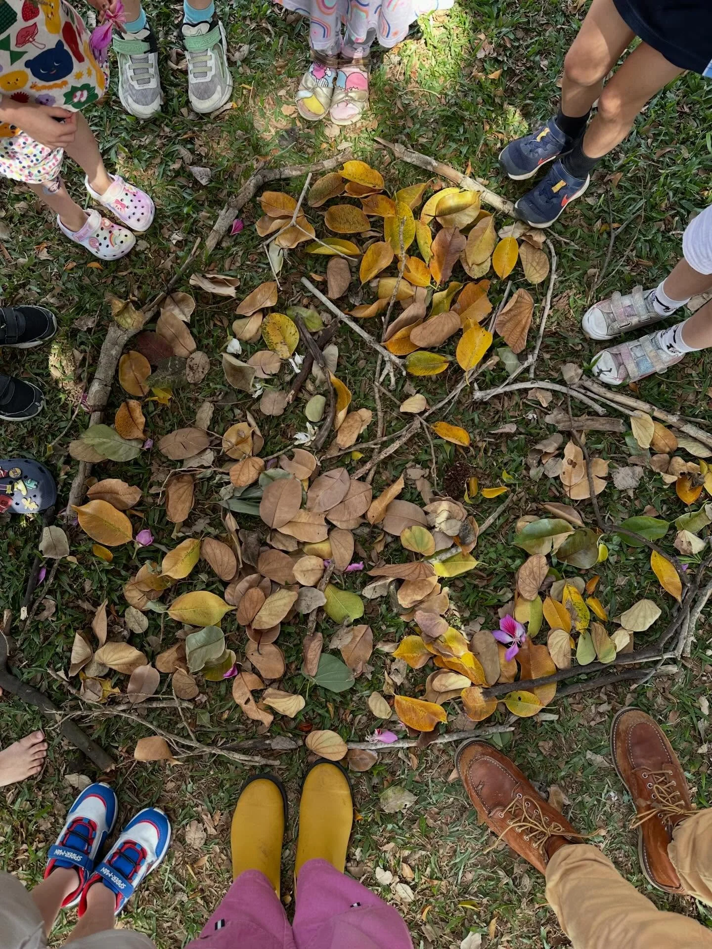 Tiny hands, careful choices, and a quiet kind of love for nature 🍃💛

Making a Nature Heart isn&rsquo;t really about the heart shape at all.

It&rsquo;s about slowing down enough to notice.

The colours in a leaf.
The curve of a stick.
The squiggles