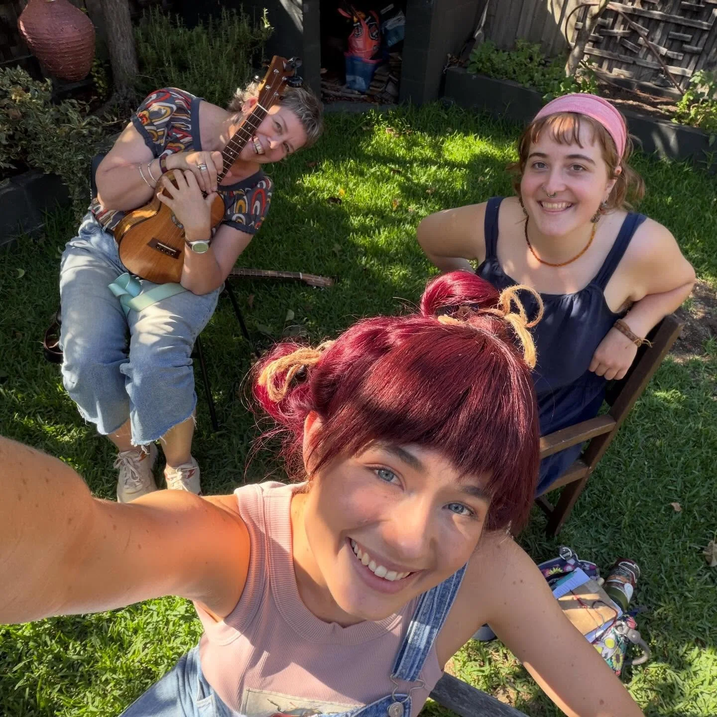 One more sleep until Moomba! 🌻🎉 @moombafestival 

Which means&hellip; last-minute Garden Party rehearsal!

You&rsquo;ll be able to find us at the &lsquo;Speakers Corner&rsquo; playing two sets, one at 11am and the other at 12pm 🌿

All details can 