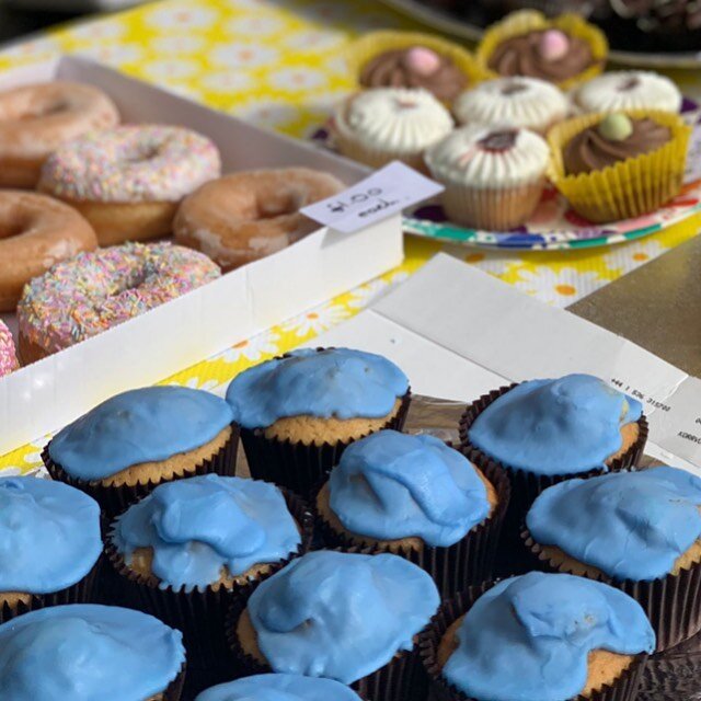 🍰 HAY PRIDE CAKE CONTEST

As part of Hay Pride programme on Sunday 12th June, we will be having a cake contest in the spirit and campness of the village fairs around the UK. 

Cakes will be judged by Drag Queen @boolacroux and Hay Pride Director @gr