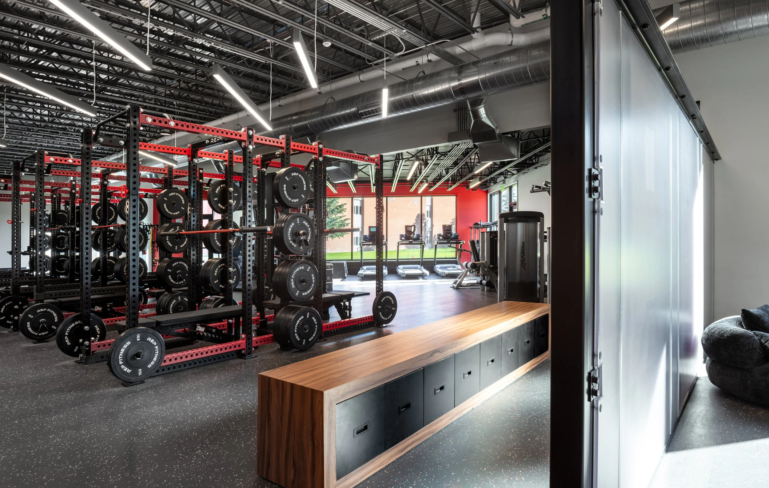 Gym_1.jpg
