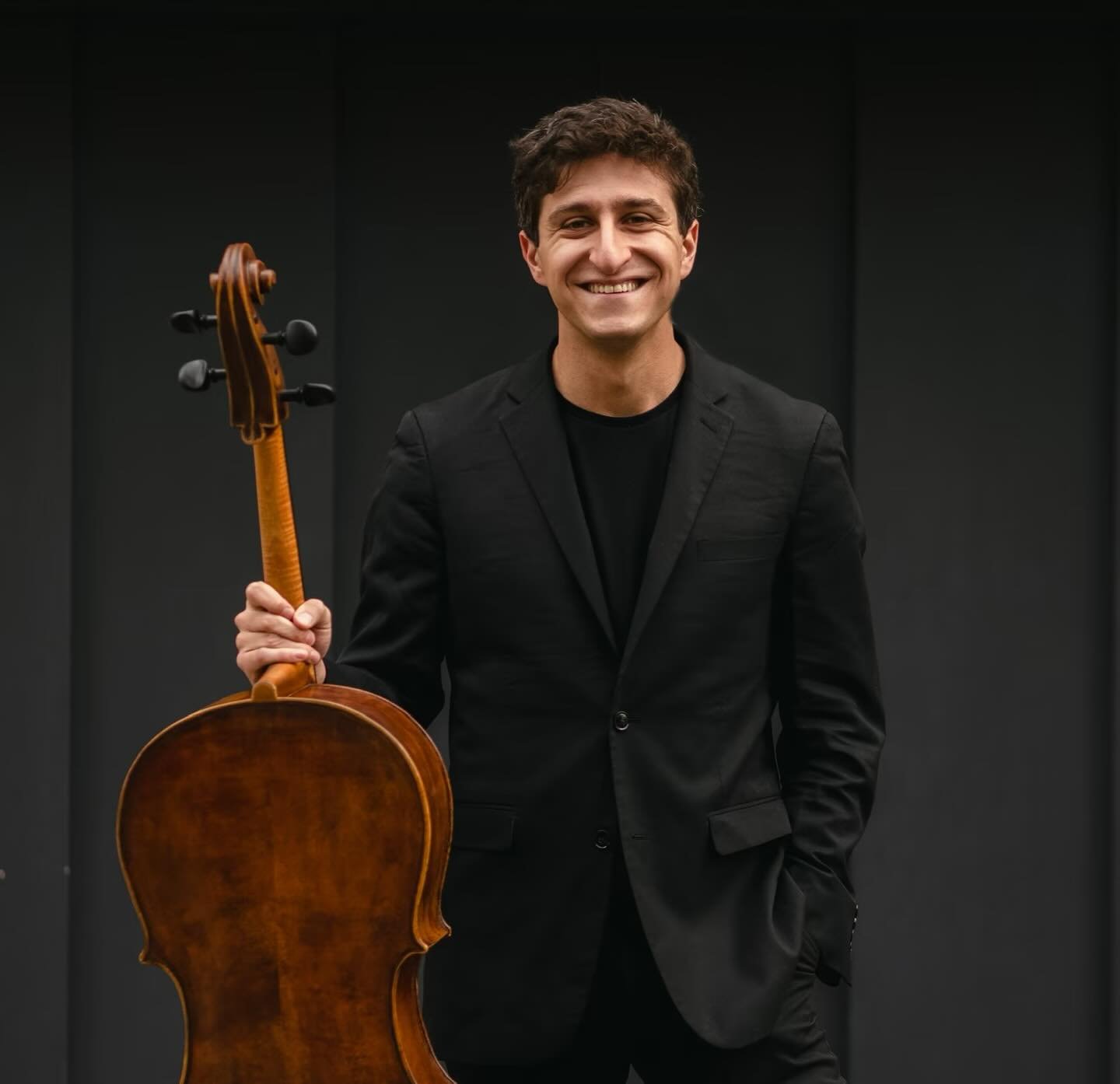 MEET CELLIST JOSHUA HALPERN: We welcome Josh who&rsquo;s joining us for our upcoming concerts on April 13 and 14, performing works by Valentin Silvestrov, Domenic Salerni and Sergei Rachmaninoff. Josh has appeared on stages across the world as a solo