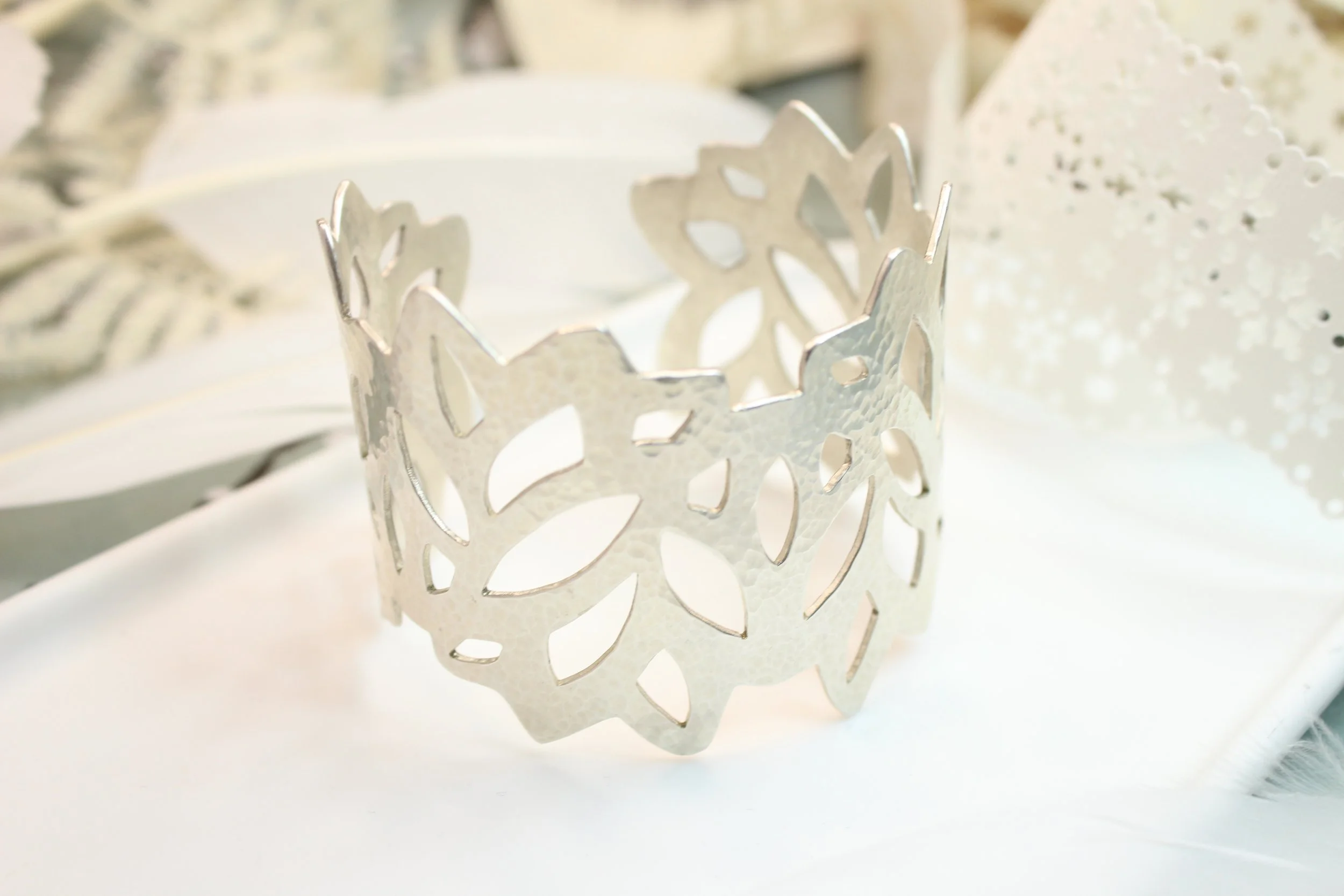 Cuff_Bear and Husky_Girls_2.JPG