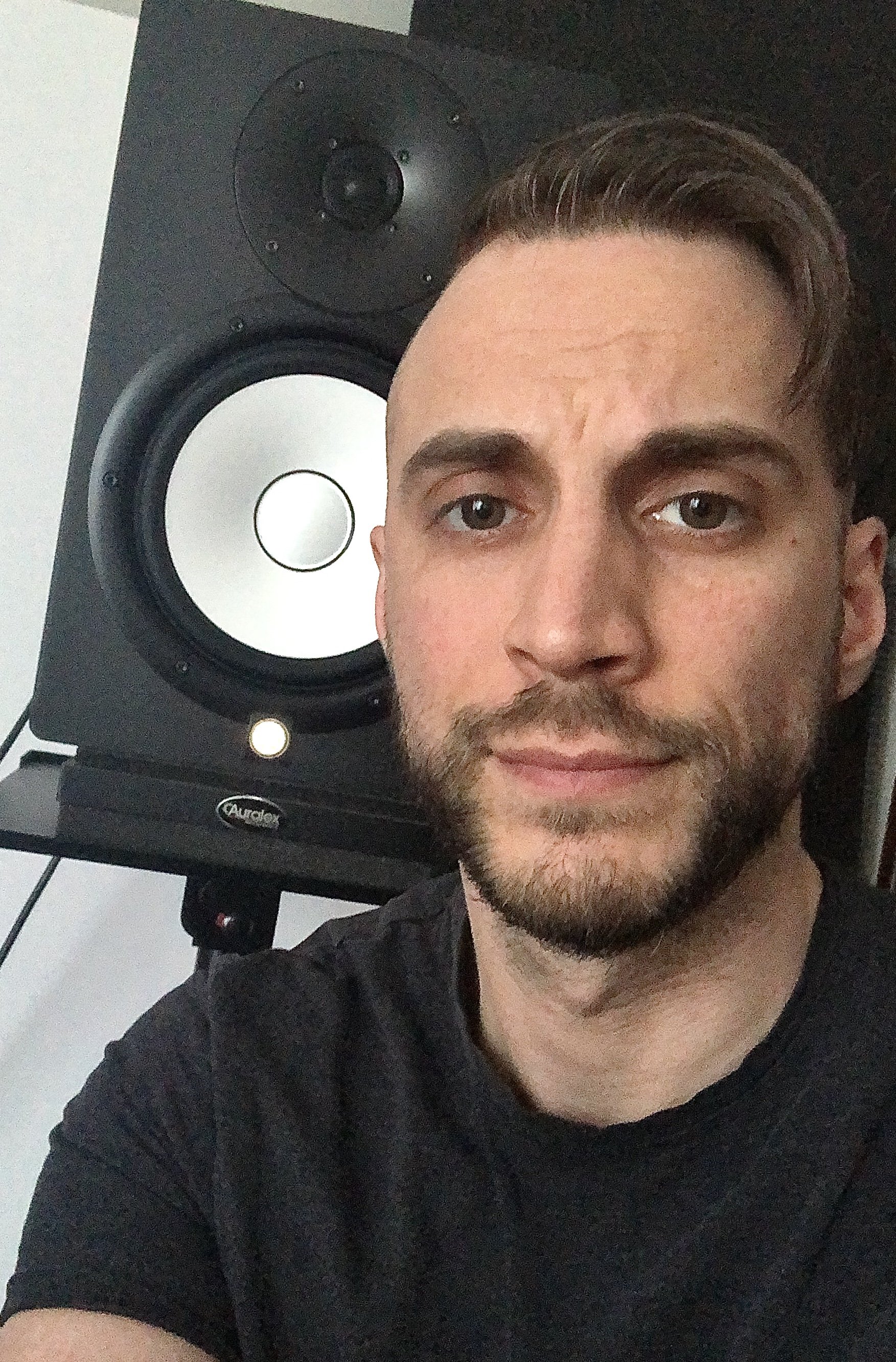 PROFILE-PIC-2021.jpg