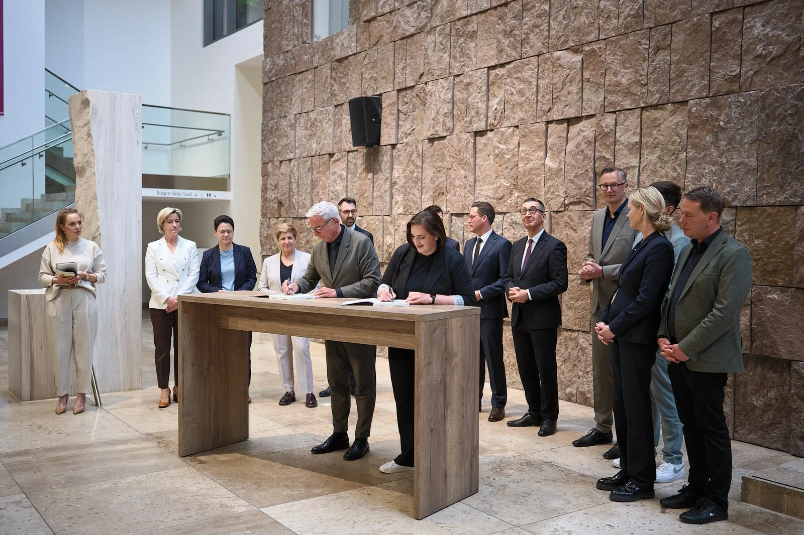 koalitionsvertrag-unterzeichnung-eventfotografie-baden-wuerttemberg-018.jpg
