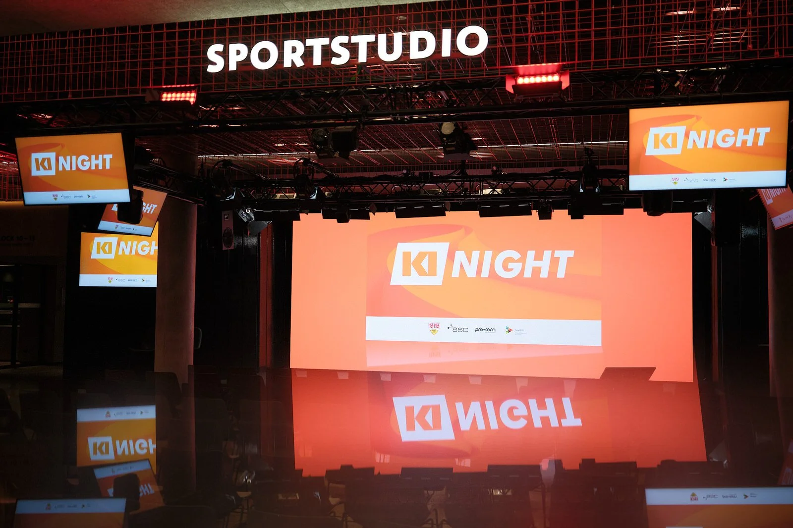 ki-night-mhp-arena-stuttgart-speaker-eventfotograf-002.jpg