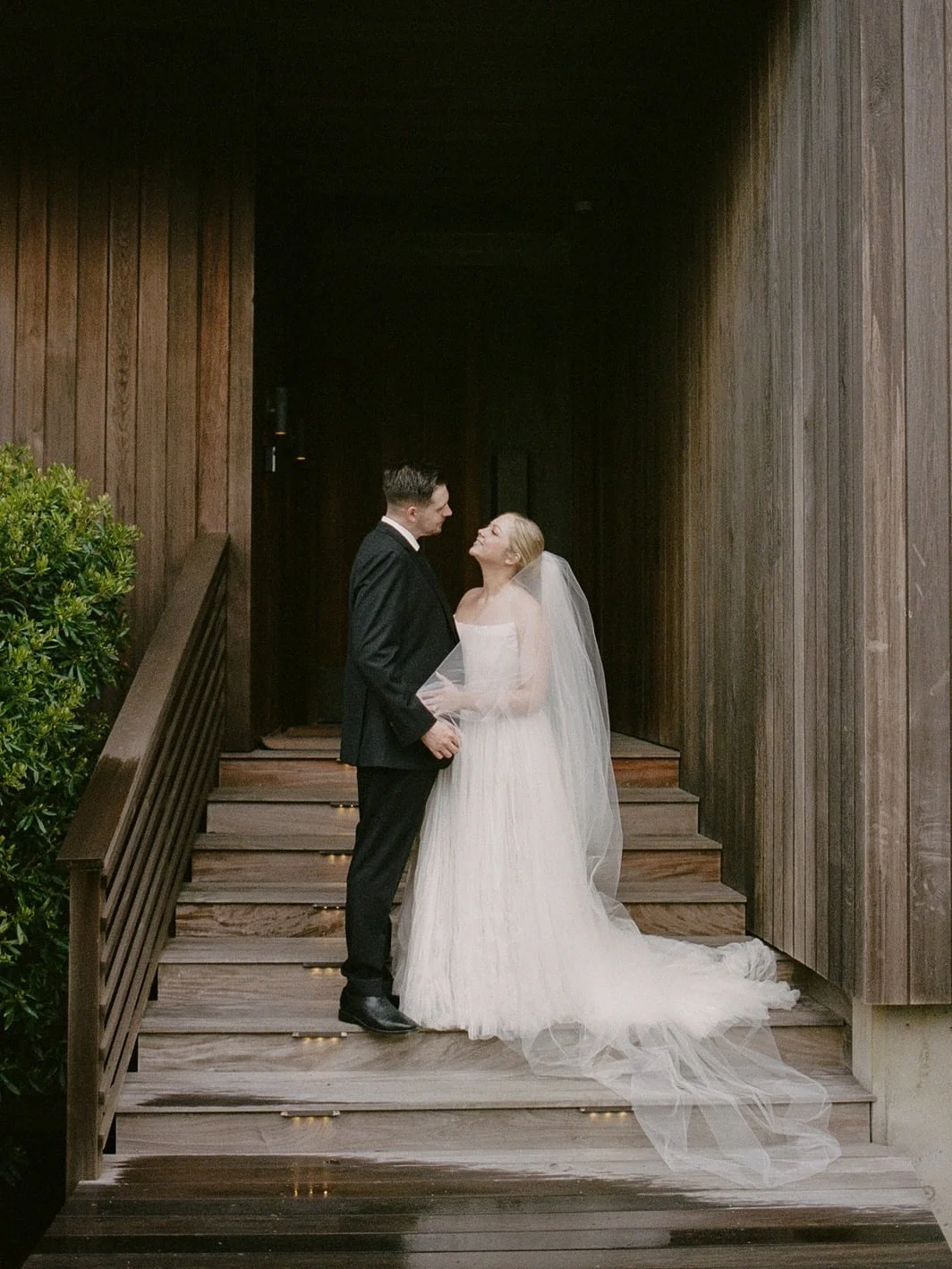 It was calm, raining and absolutely beautiful - Arch Cape, 2025

#oregonweddingphotographer #oregonwedding #wedding #weddingphotos #elopement
