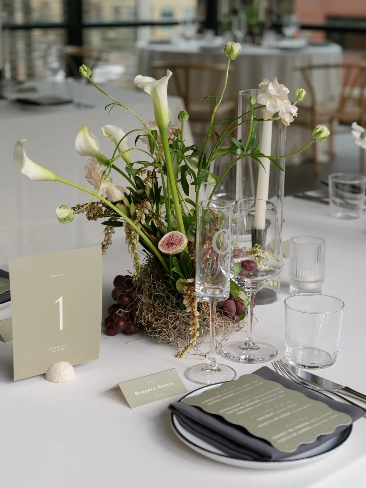 Love through the rain &amp; shine 

@feteafehr 
@divinebeautyartists 
@lalunaflorals.co 
@corrida_boulder 

#boulderwedding #boulderweddingphotographer #weddinginspo #coloradowedding #mountainwedding