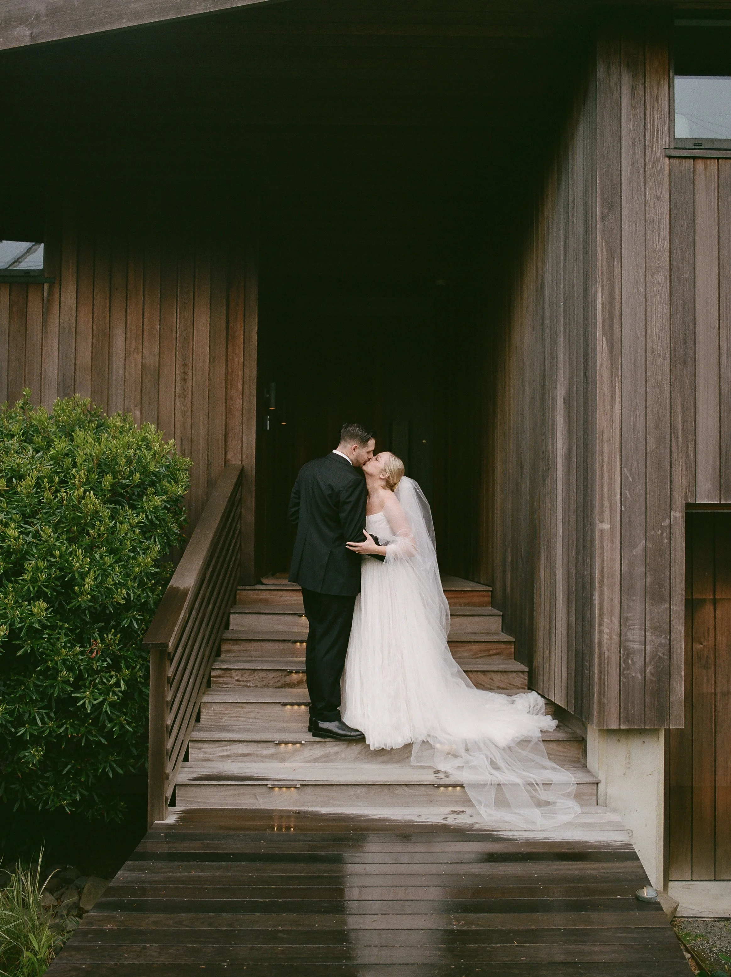 LaurenAlexWedding_ArchCape_MadisonKatlinPhotography-3-101.jpg