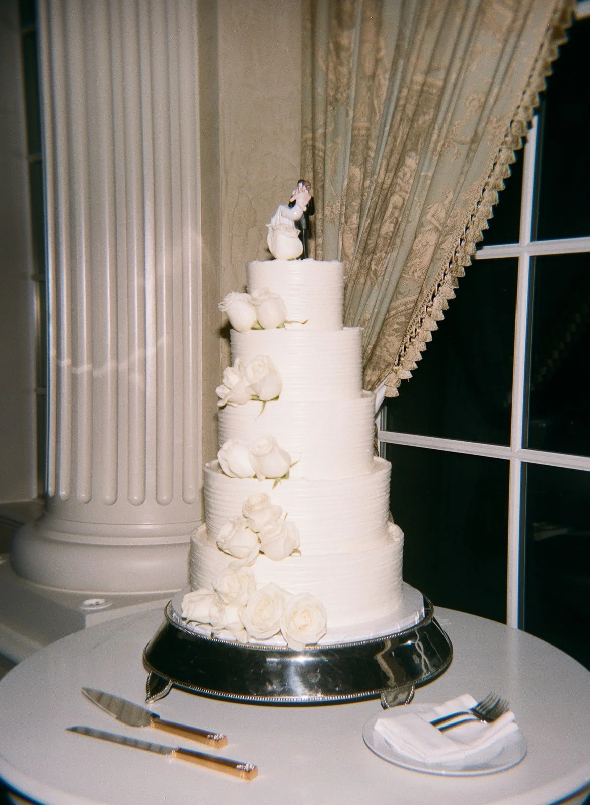 LaurenNick_TheAshfordEstateNewJersey_MadisonKatlinPhotography-7.1-76_websize (1).jpg