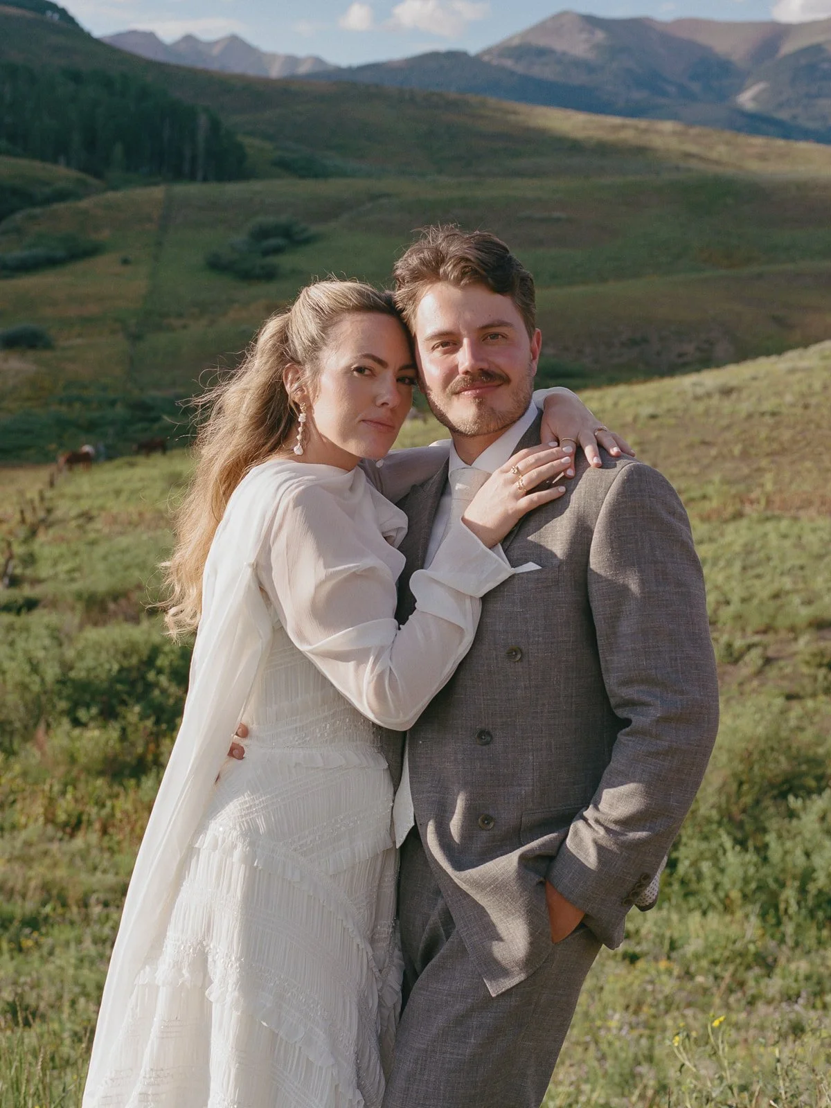 Hannan&SamWedding_MountainGardenWeddingCrestedButte_MadisonKatlinPhotography-85_websize.jpg