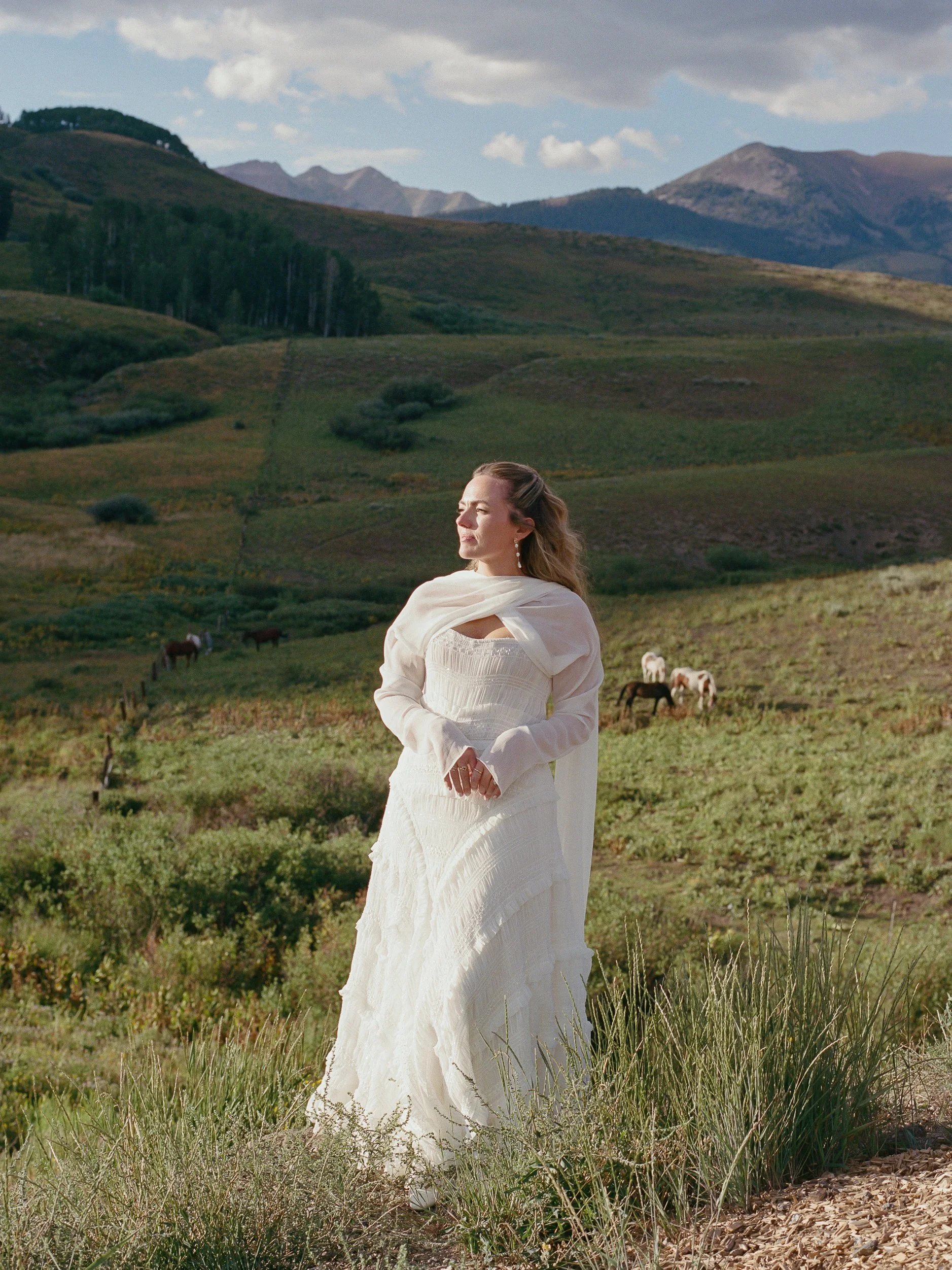 Hannah&SamWedding_MountainGardenWeddingCrestedButte_MadisonKatlinPhotography-11-95.jpg