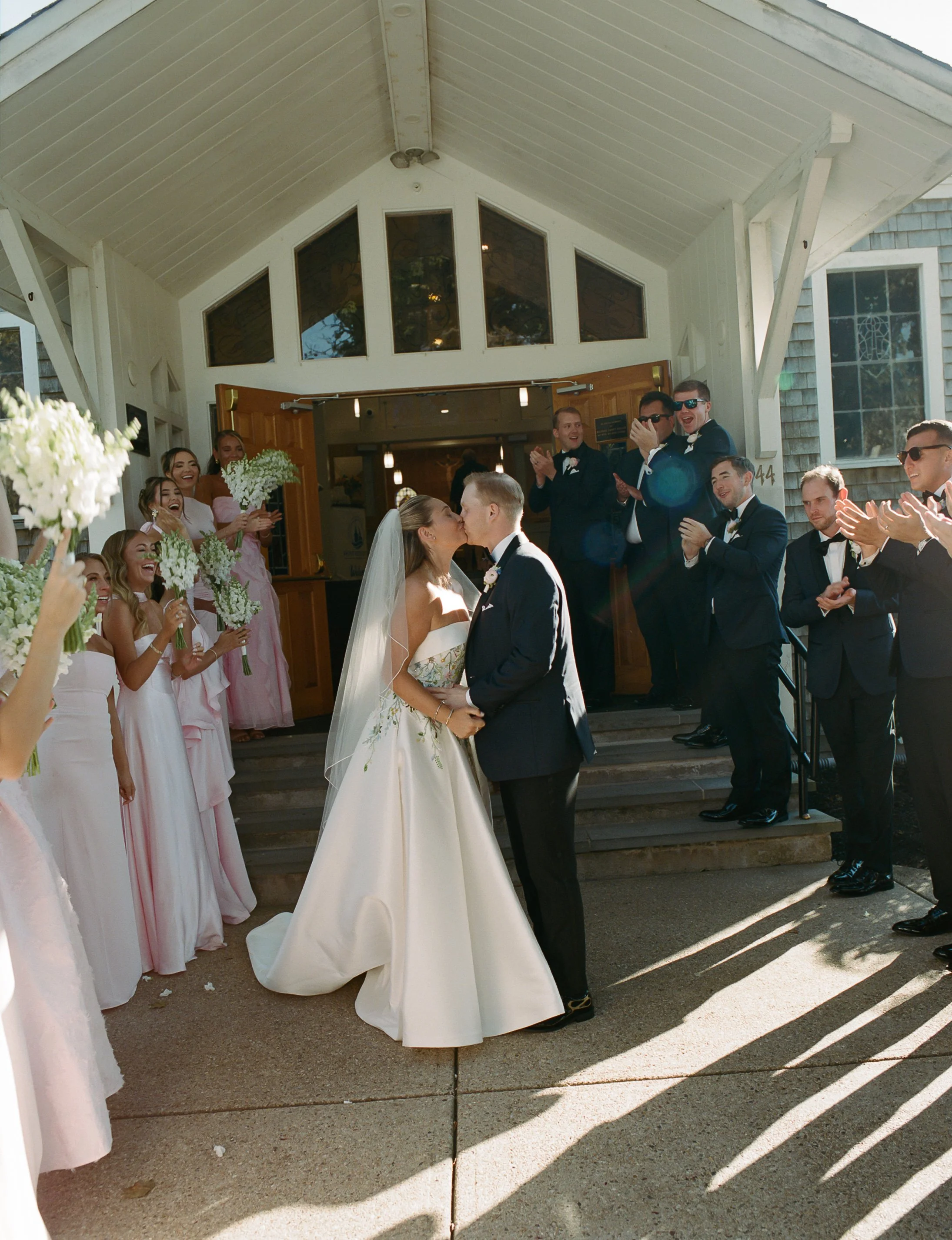 WychmereBeachClubWedding_MadisonKatlinPhotography-63.jpg