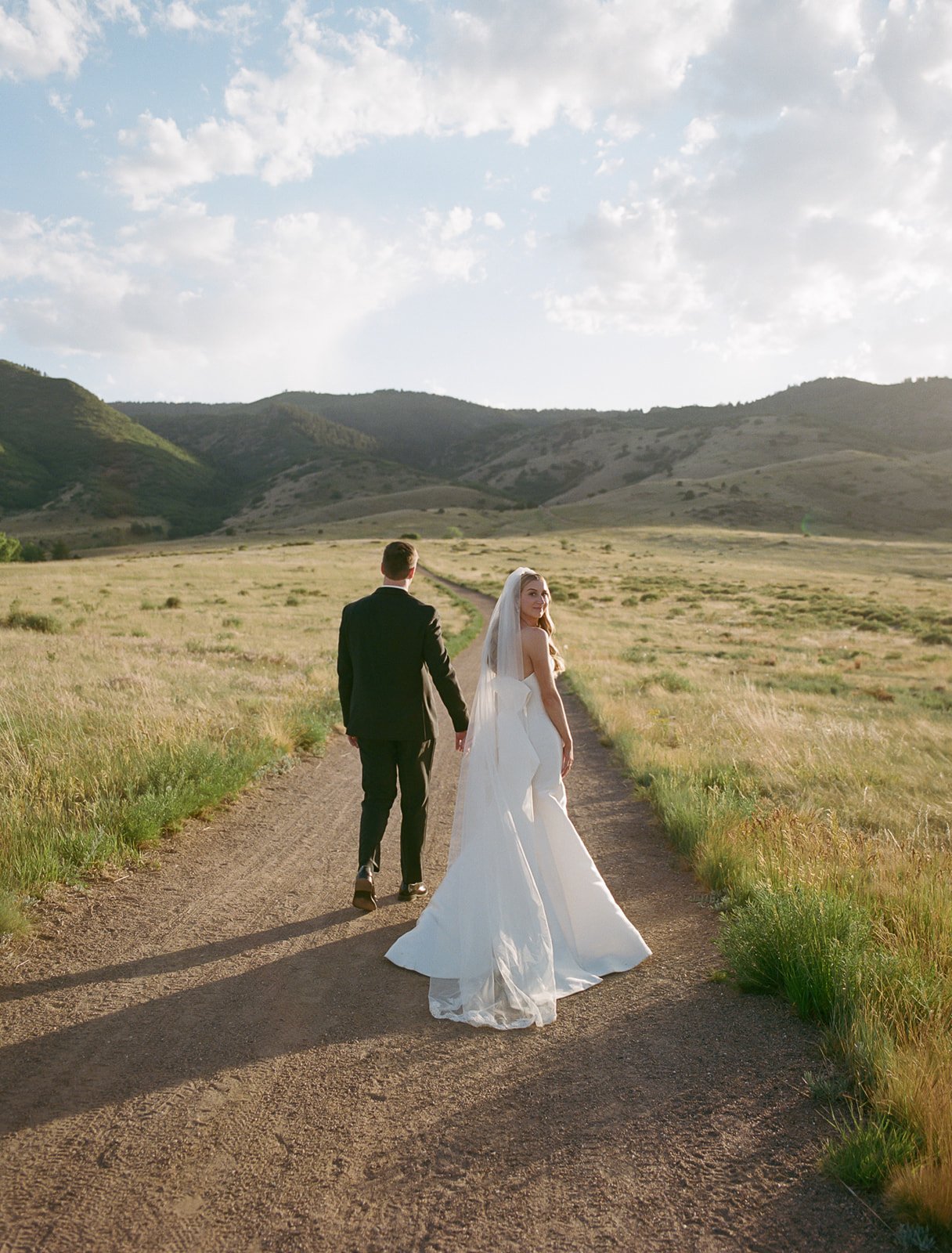 T&Jwedding_TheManorHouseLittleton_MadisonKatlinPhotography-9-50.jpg