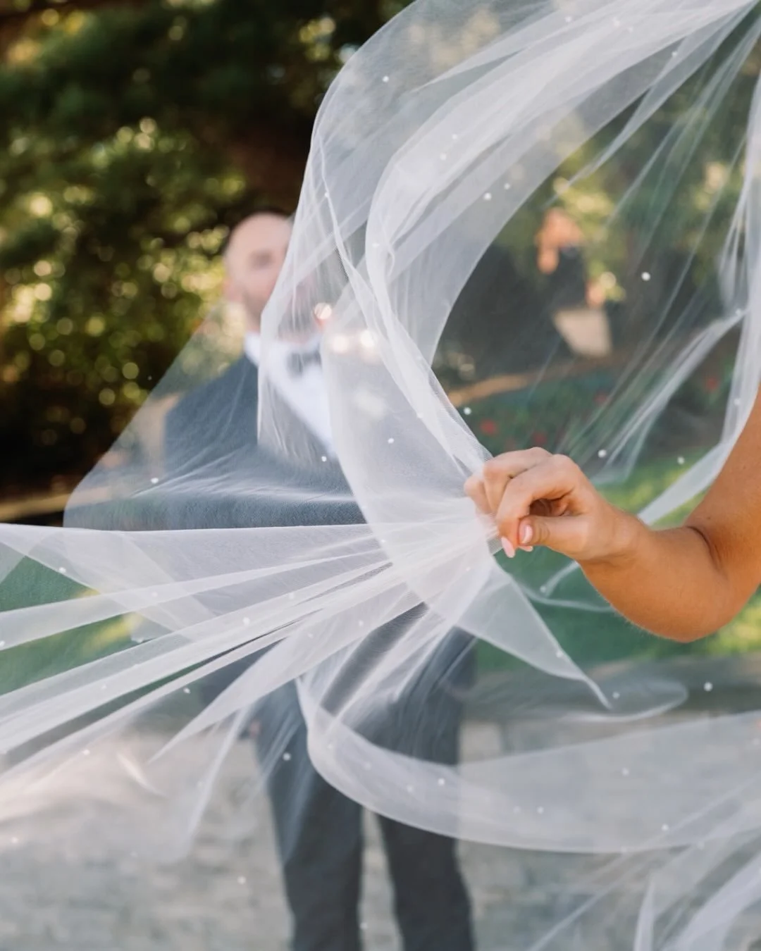 keg(ing) it into the new year with meg + kev. 🥂