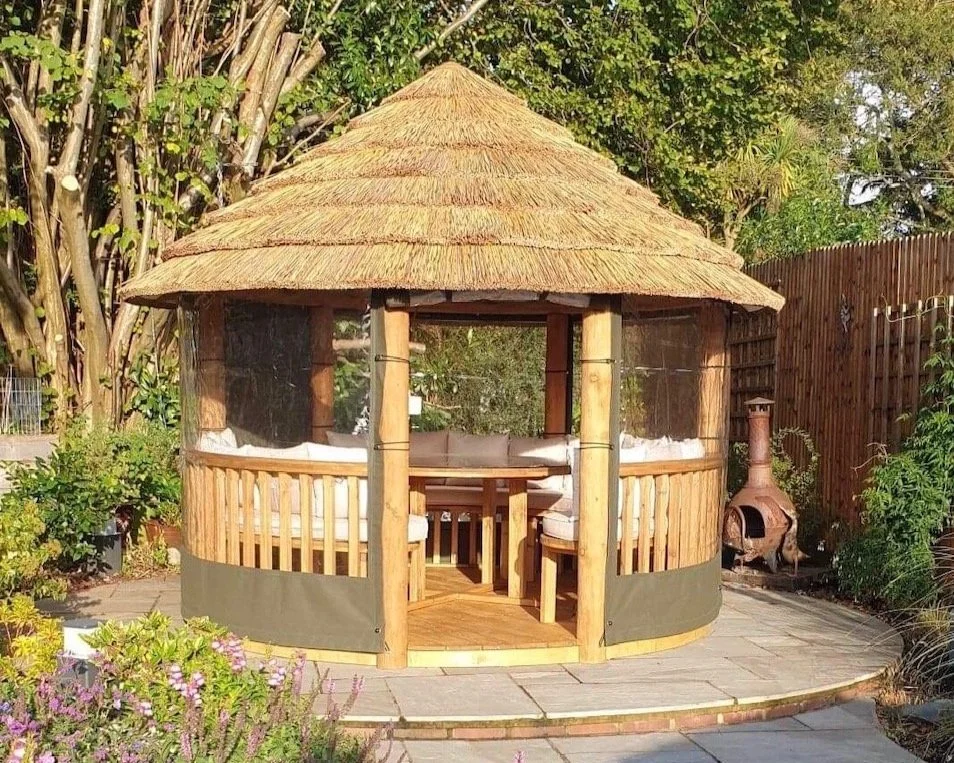 Chiltern Garden Buildings - Luxury Thatched & Cedar Gazebos